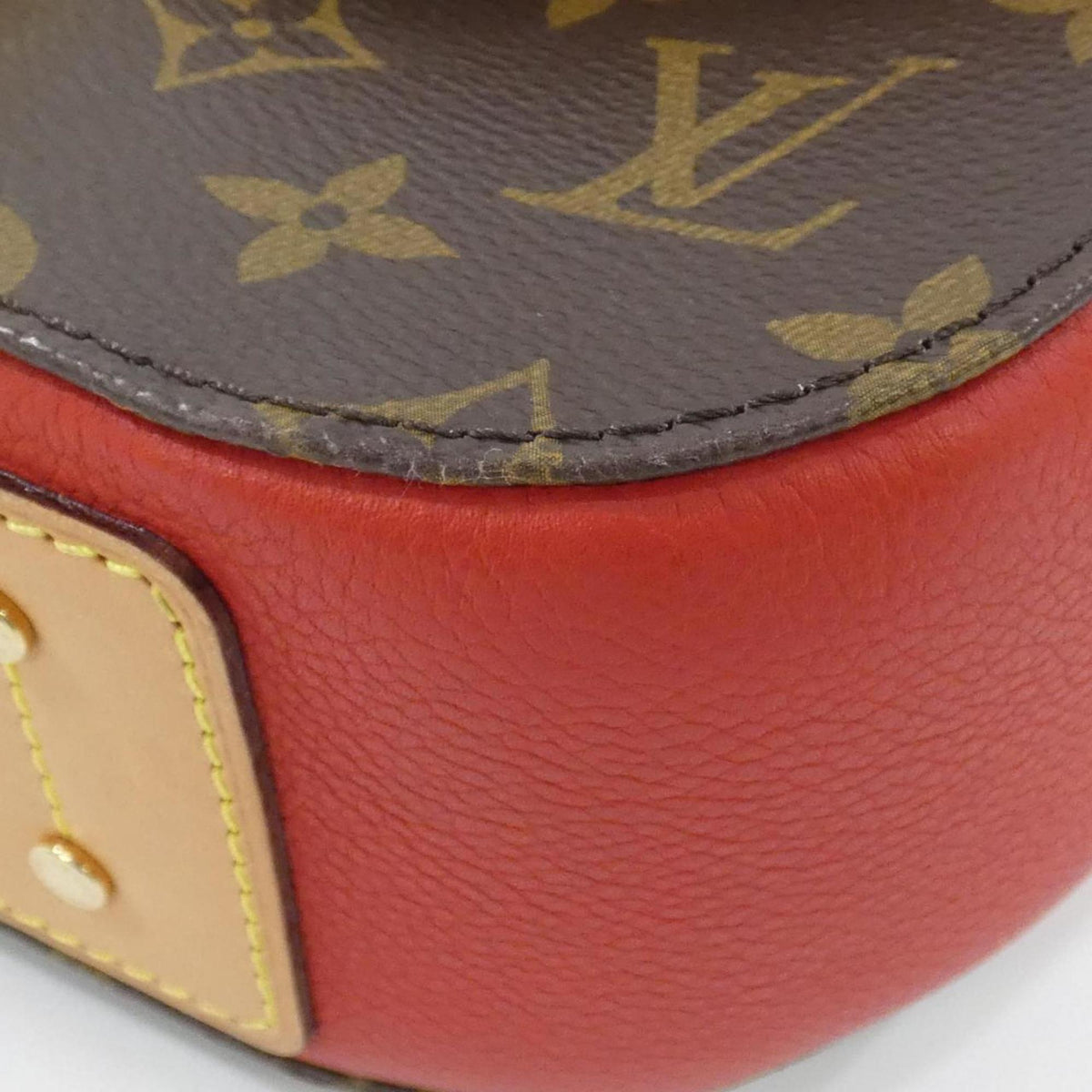 Louis Vuitton Marron Coated Canvas Handbag (Pre-Owned)
