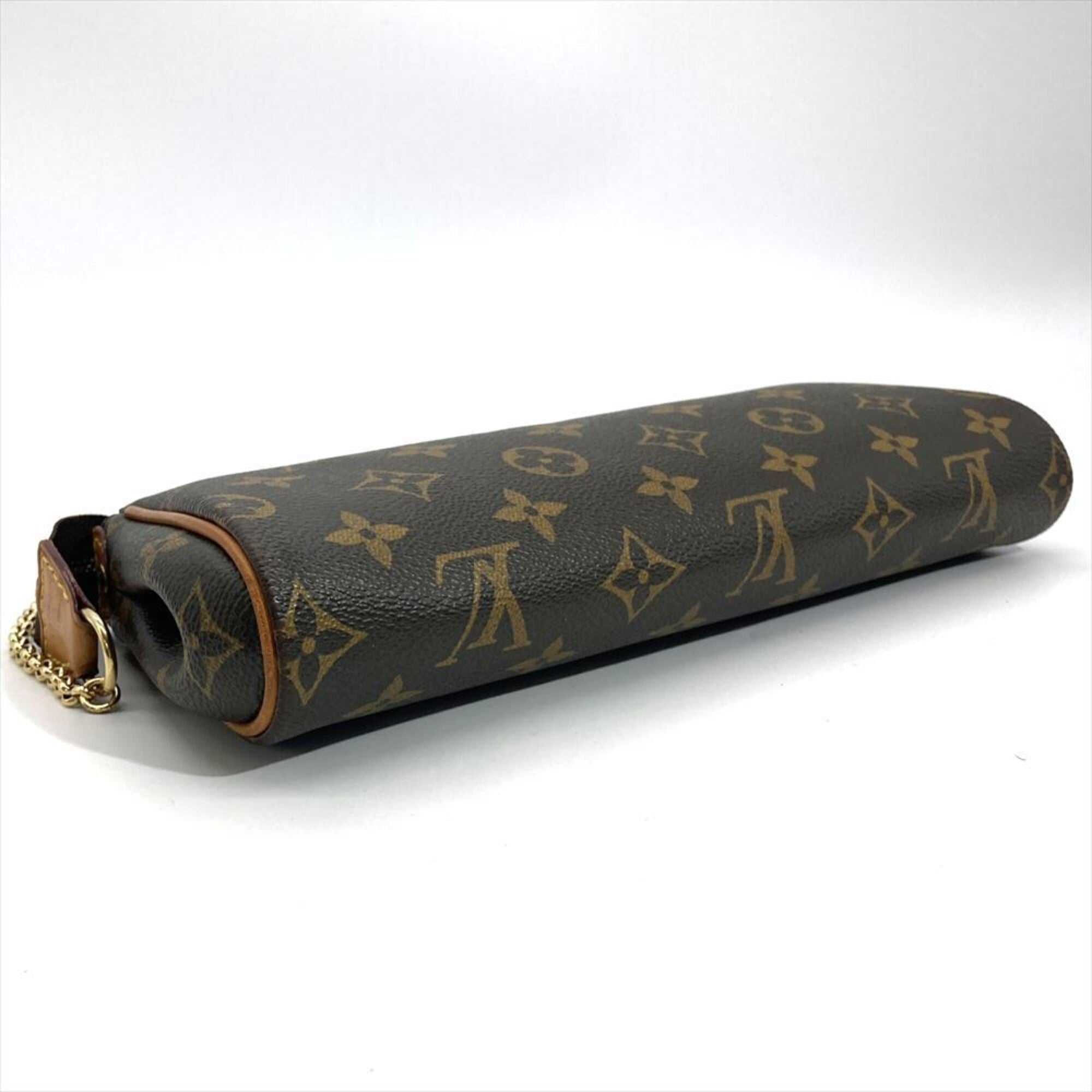 Louis Vuitton Brown Monogram Monogram Shoulder Bag (Pre-Owned)