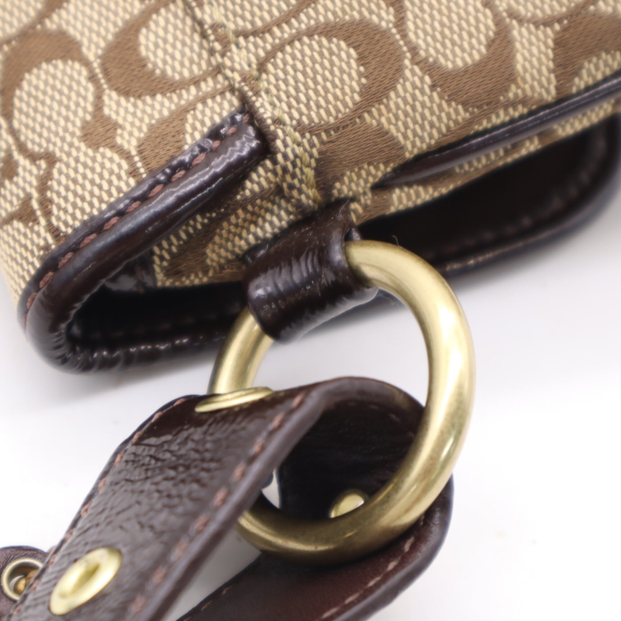Coach Beige Brown Leather Shoulder Bag (Pre-Owned)