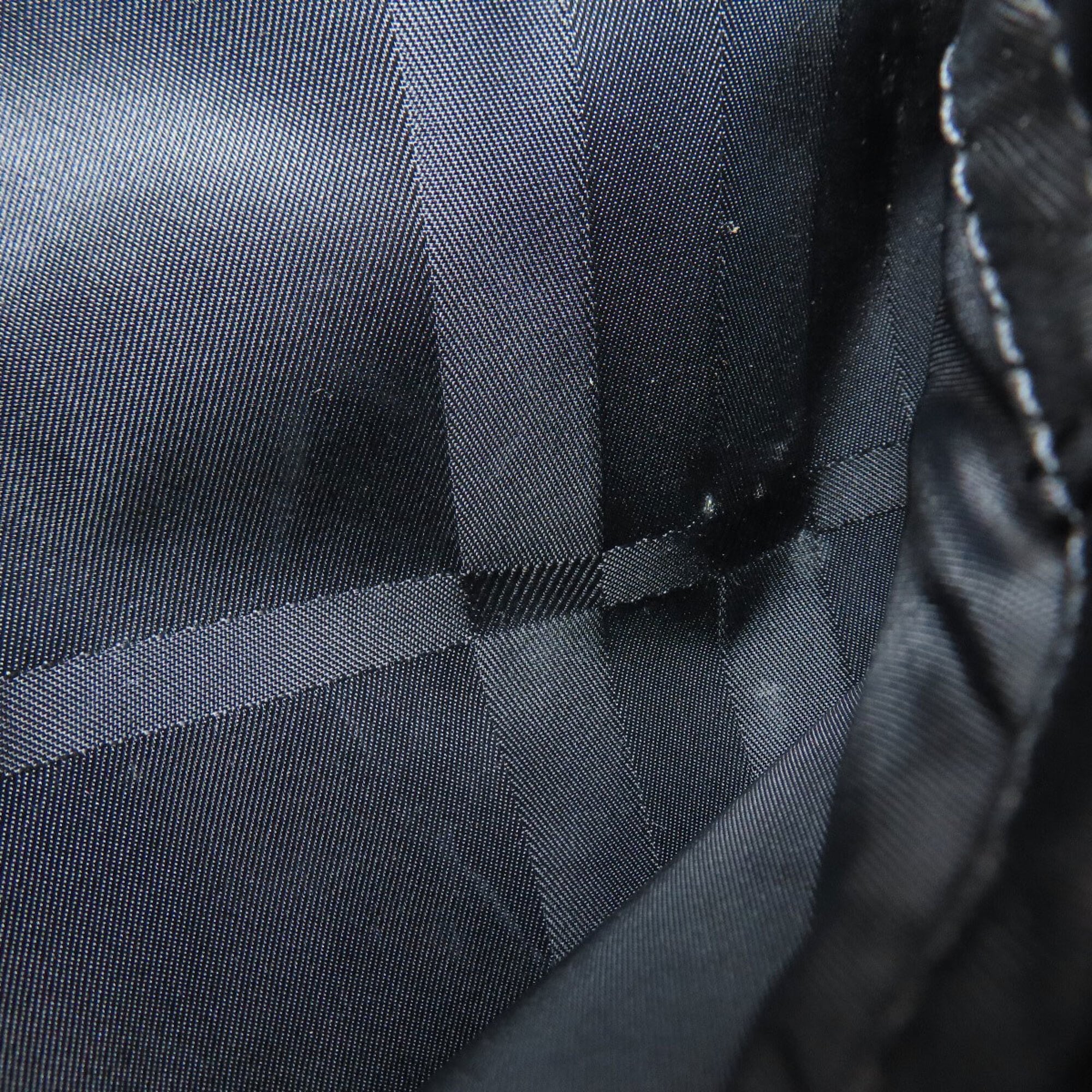 Burberry Black Nylon Tote Bag (Pre-Owned)