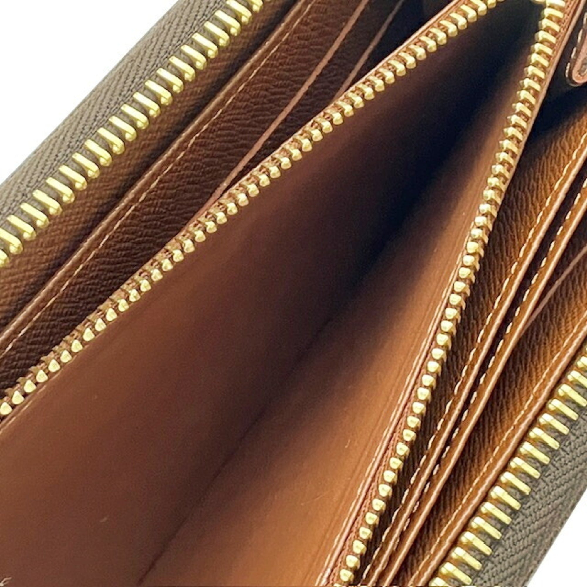 Louis Vuitton Monogram Monogram Monogram Long Wallet (Bi-Fold) (Pre-Owned)