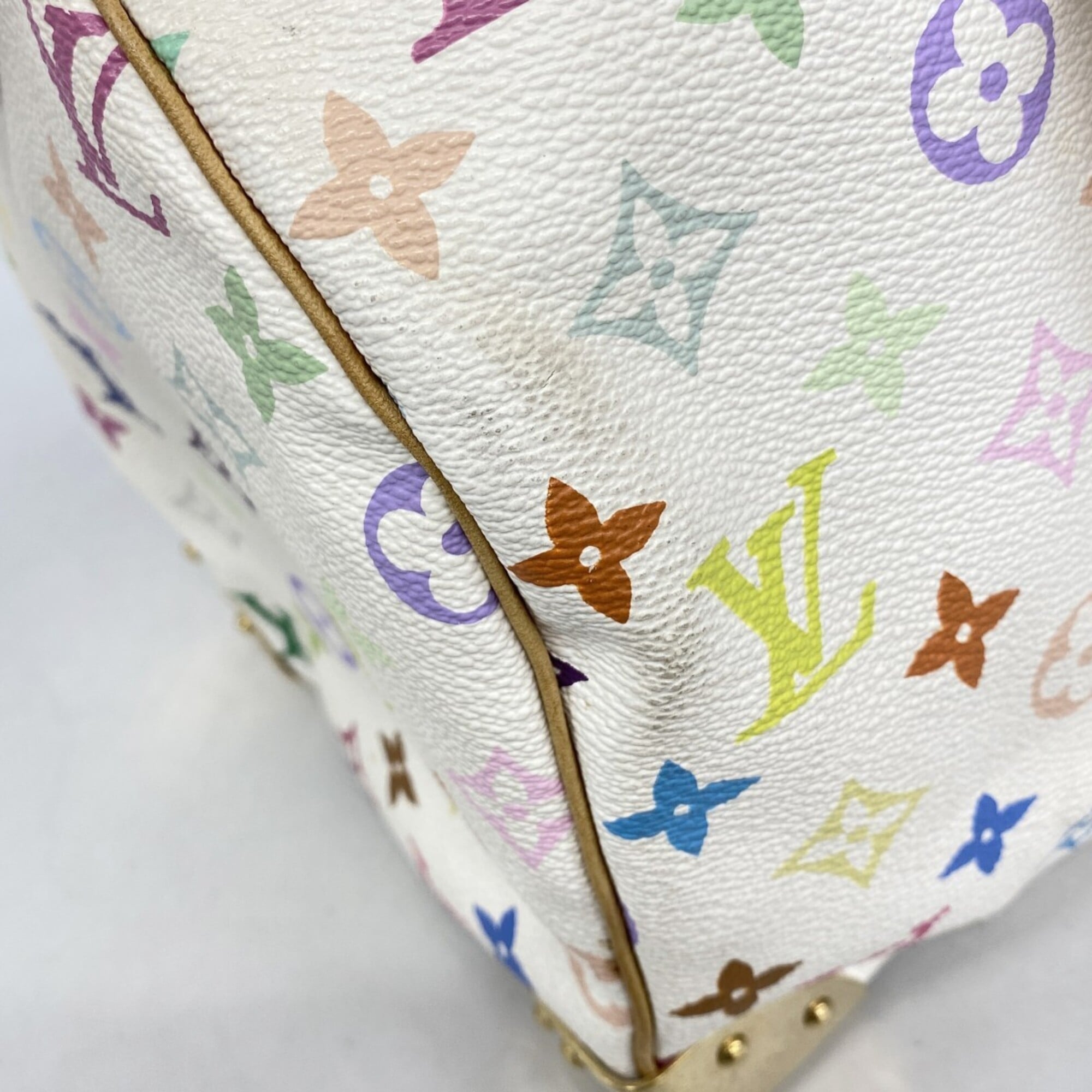 Louis Vuitton Blanc Handbag (Pre-Owned)