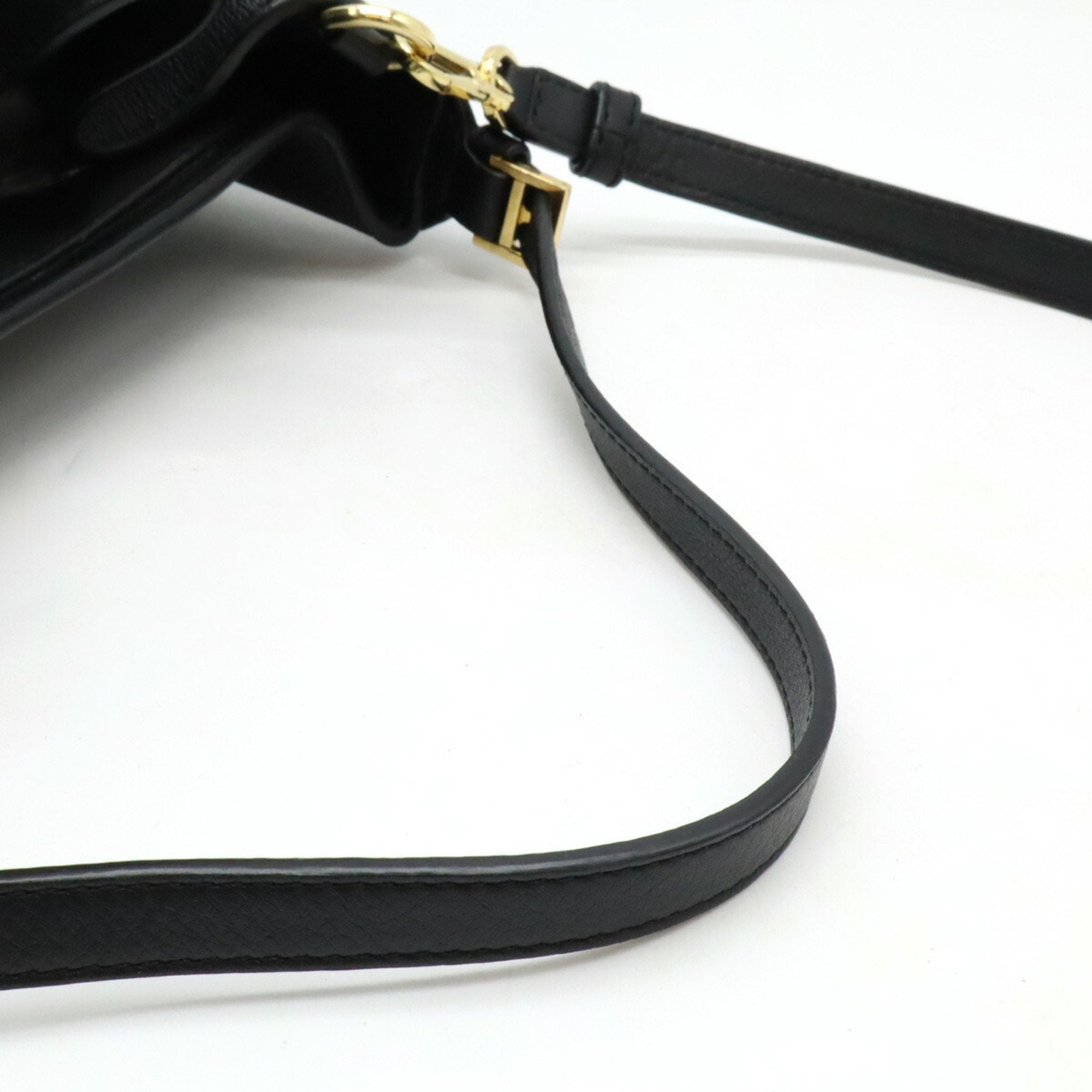 Loewe Black Leather Handbag Shoulder Bag (Pre-Owned)