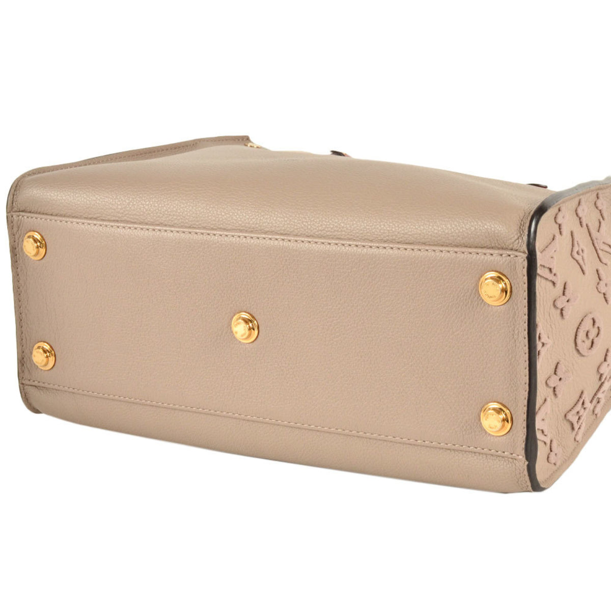 Louis Vuitton Beige Galle Leather Handbag (Pre-Owned)