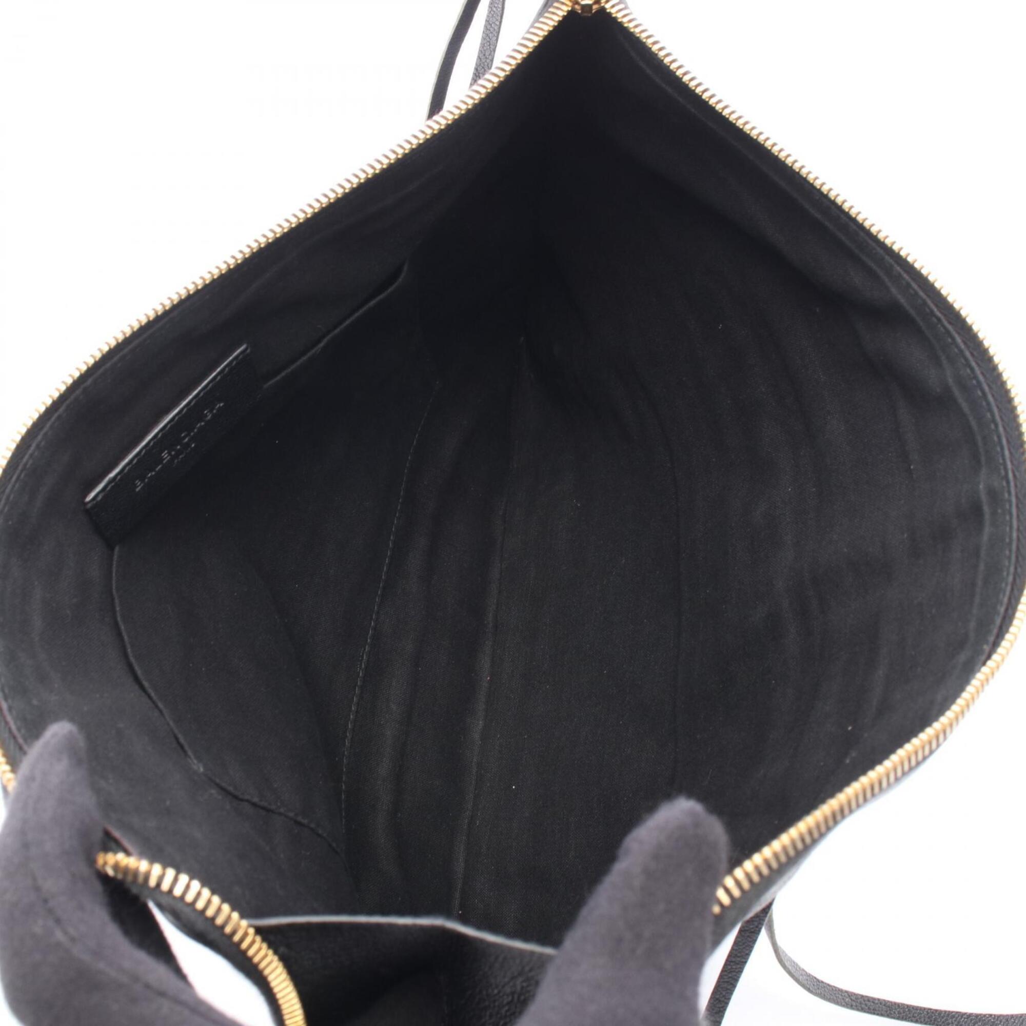 Balenciaga Black Leather Clutch Bag Handbag (Pre-Owned)