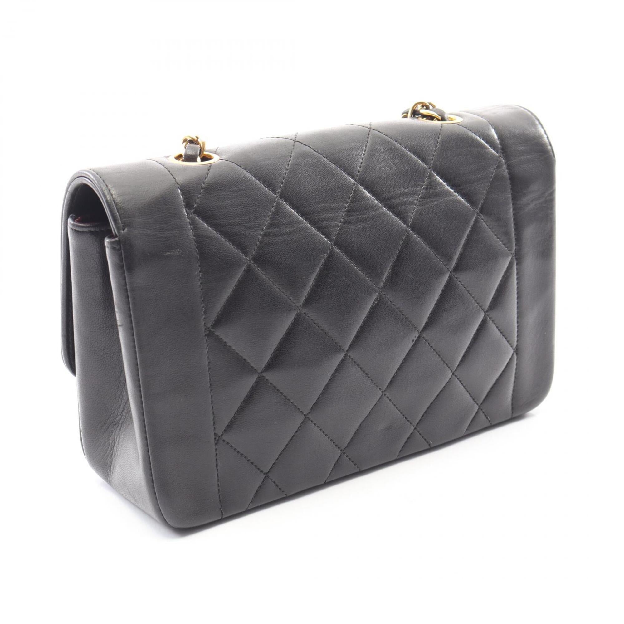Chanel Black Leather Handbag Shoulder Bag (Pre-Owned)