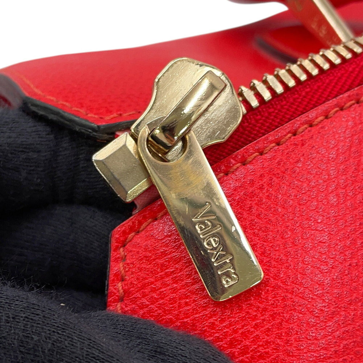 Valextra Red Color Leather Handbag (Pre-Owned)