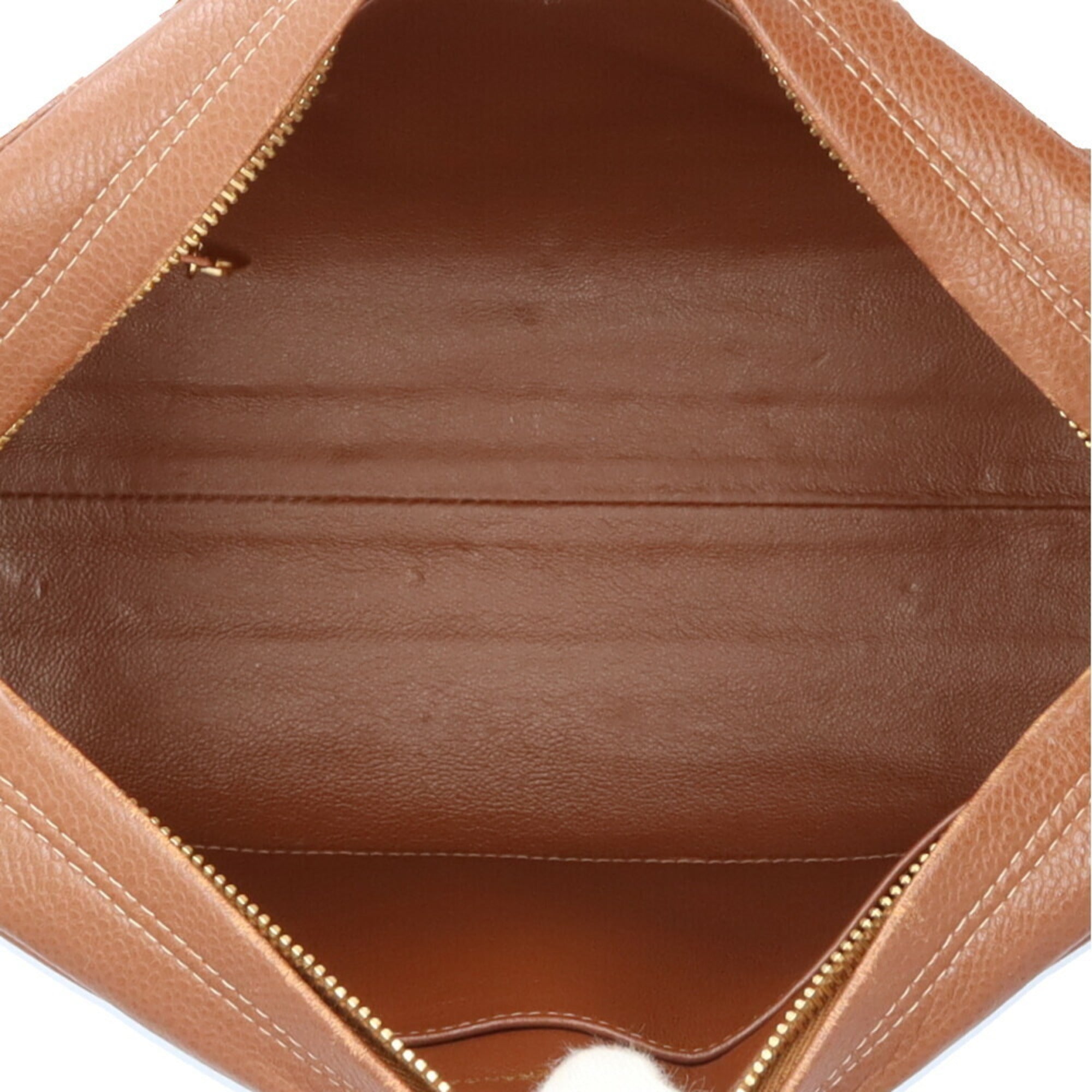 Chanel Brown Leather Shoulder Bag (Pre-Owned)