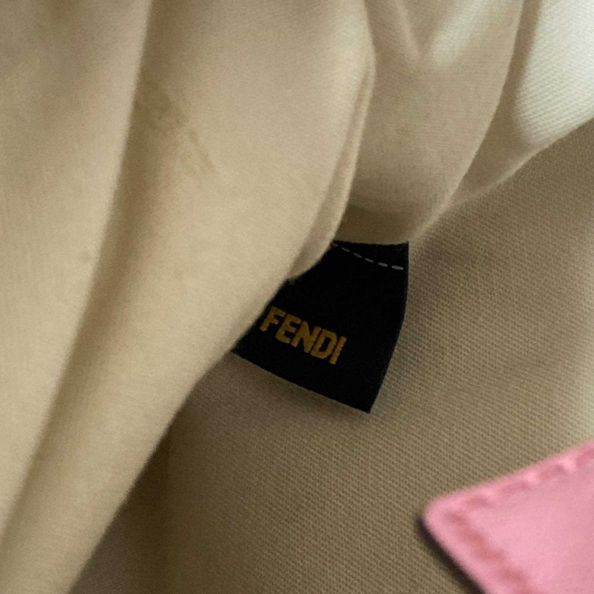 Fendi Pink Leather Handbag (Pre-Owned)