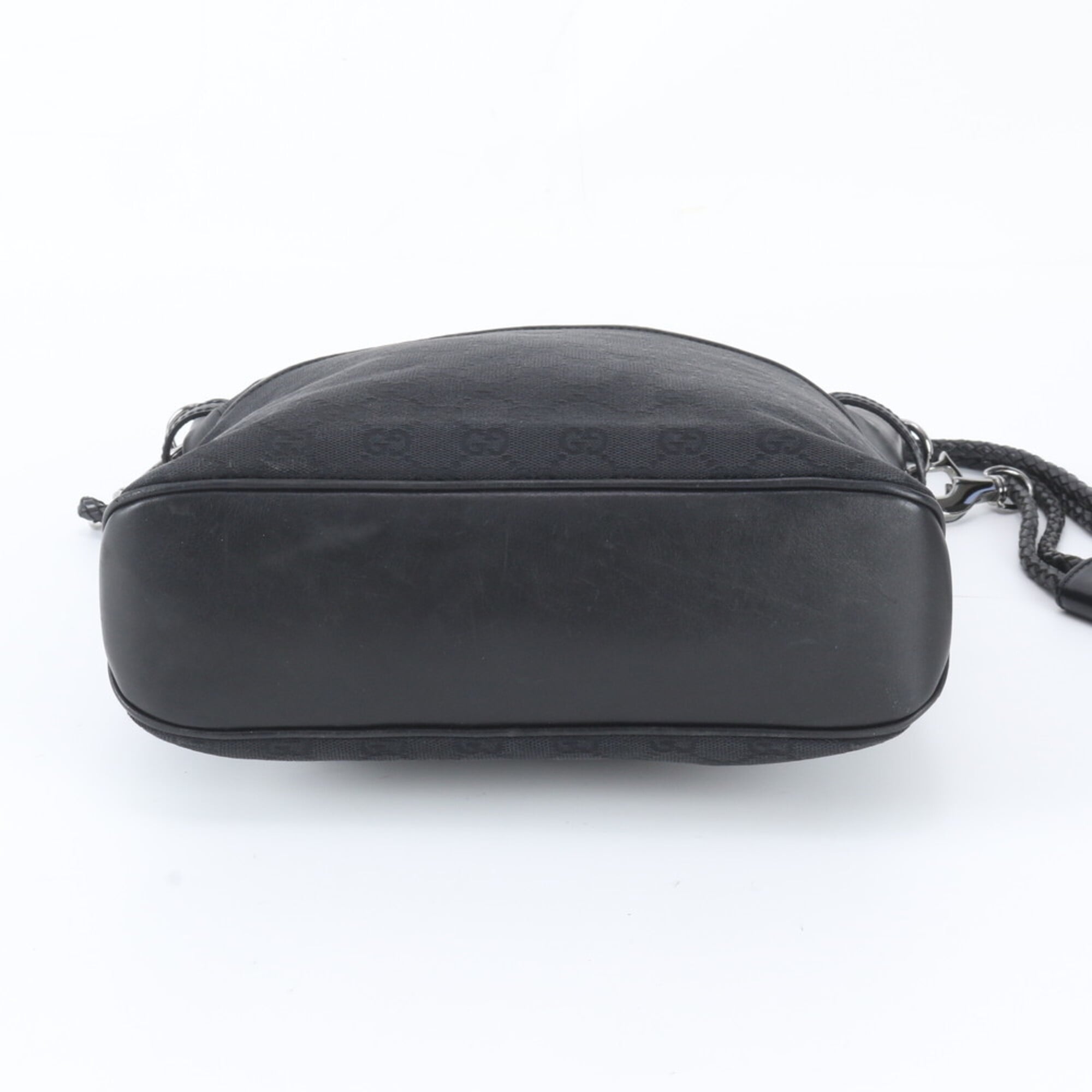 Gucci Gg Canvas Black Gg Canvas Shoulder Bag (Pre-Owned)