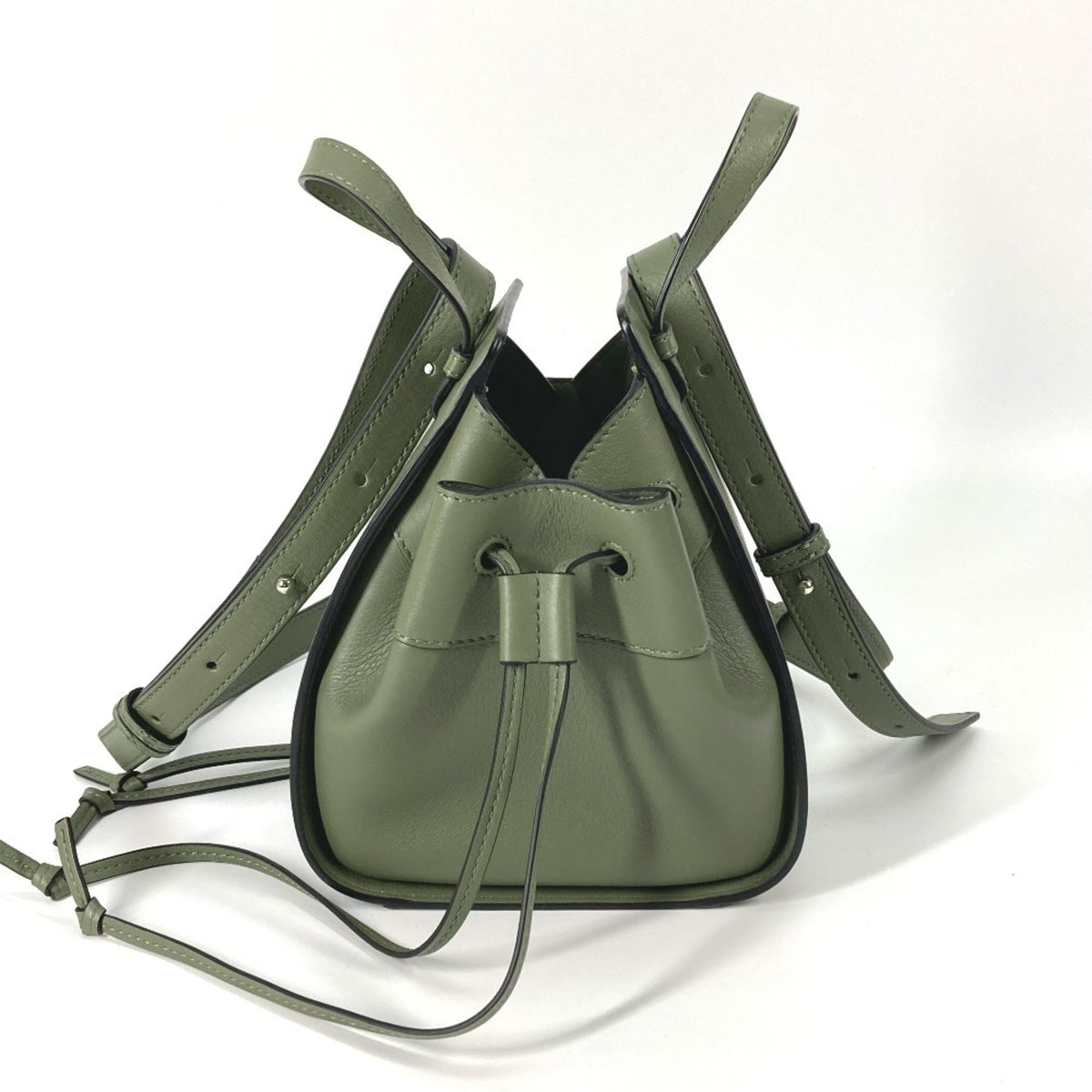 Loewe Khaki Leather Handbag Shoulder Bag (Pre-Owned)