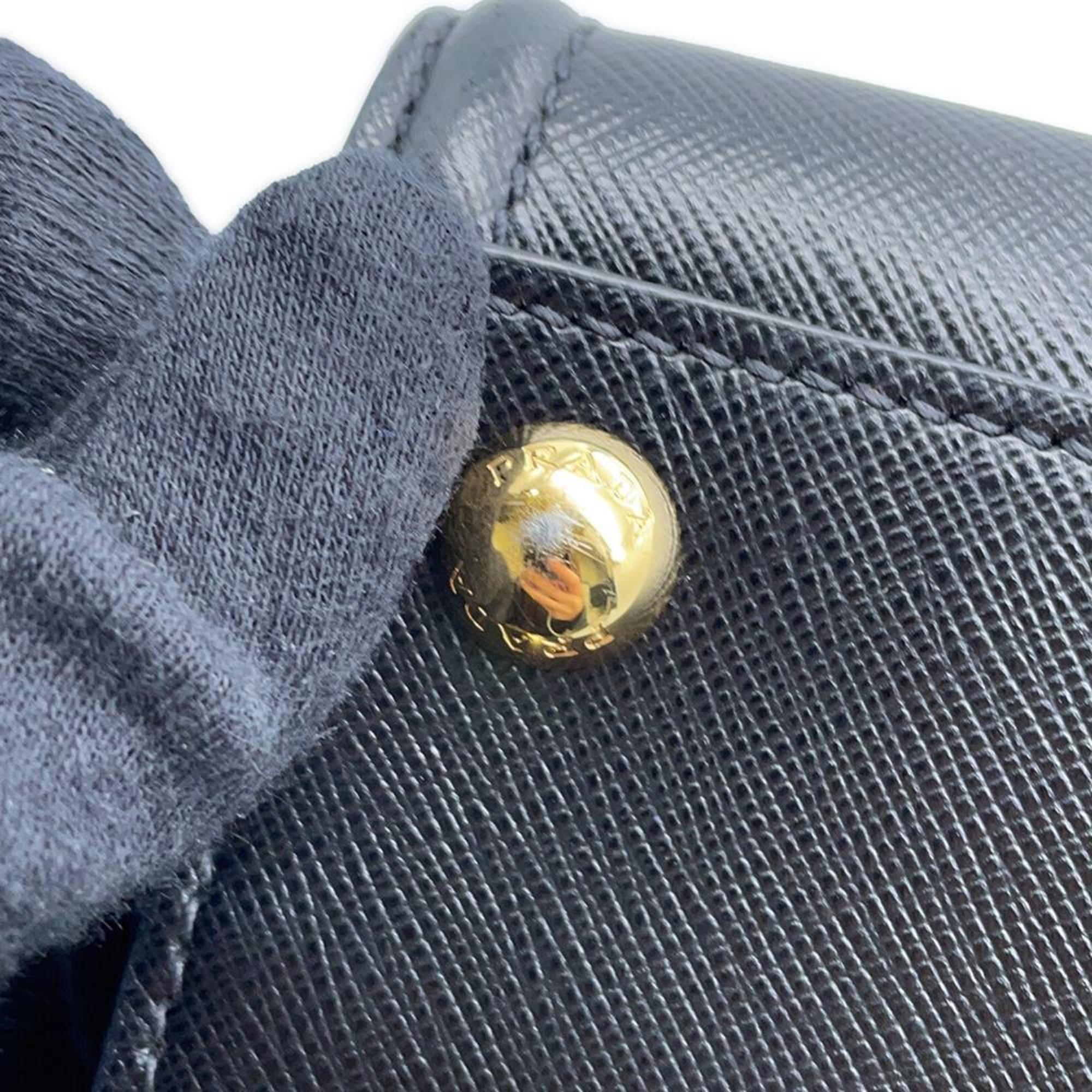 Prada Black Leather Shoulder Bag Tote Bag (Pre-Owned)