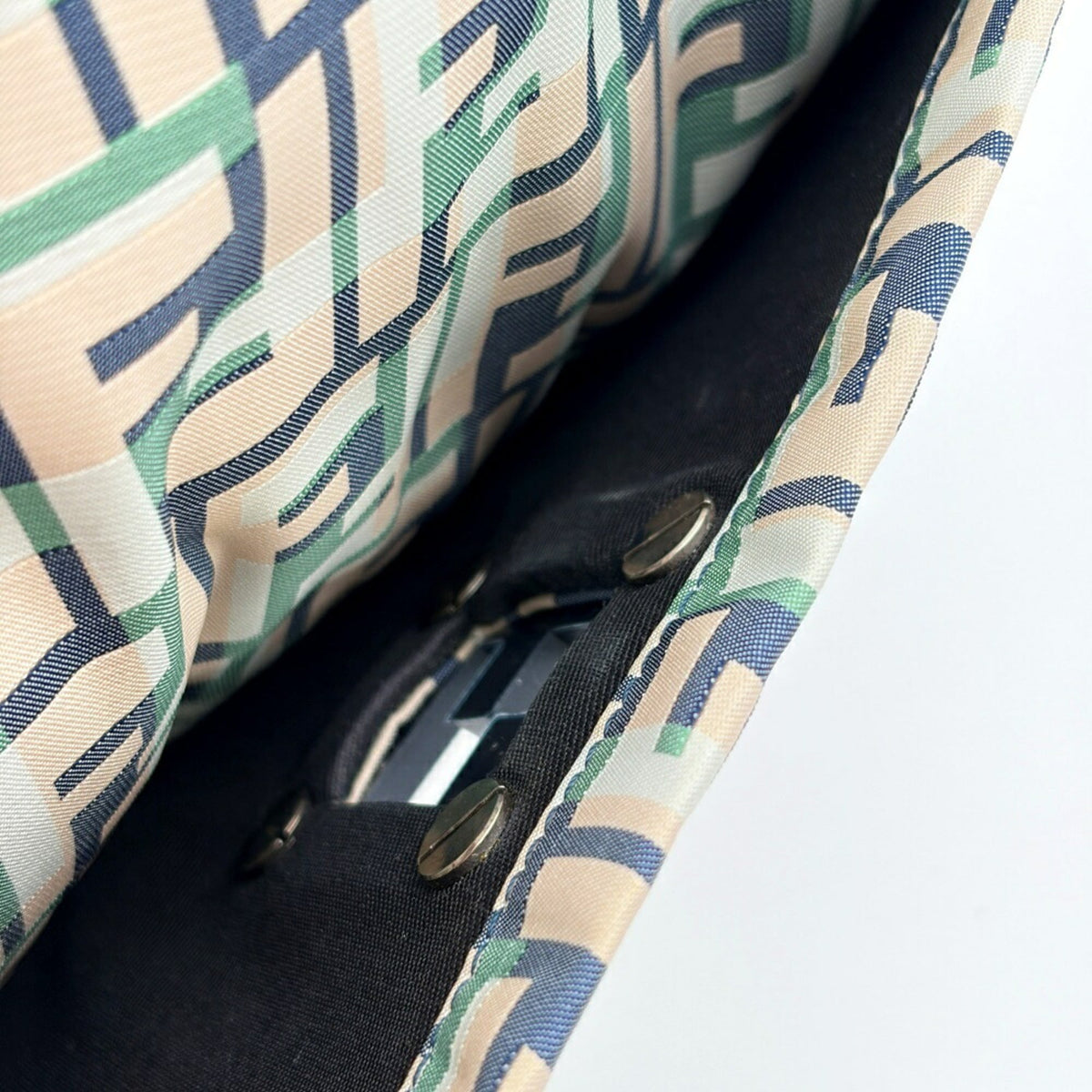 Fendi Beige Green Ivory Navy Zucca Nylon Canvas Leather Shoulder Bag (Pre-Owned)
