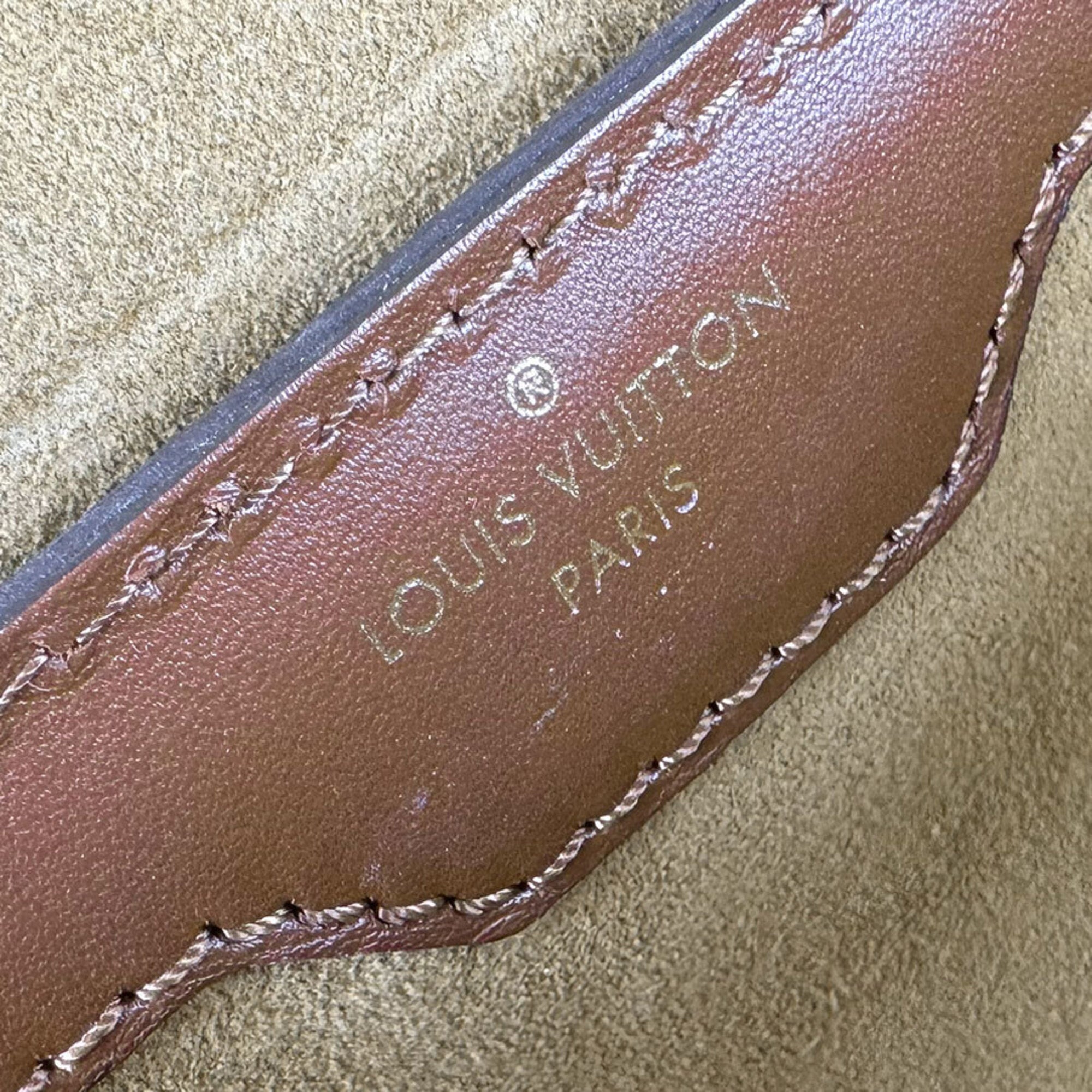 Louis Vuitton Brown Monogram Monogram Shoulder Bag (Pre-Owned)