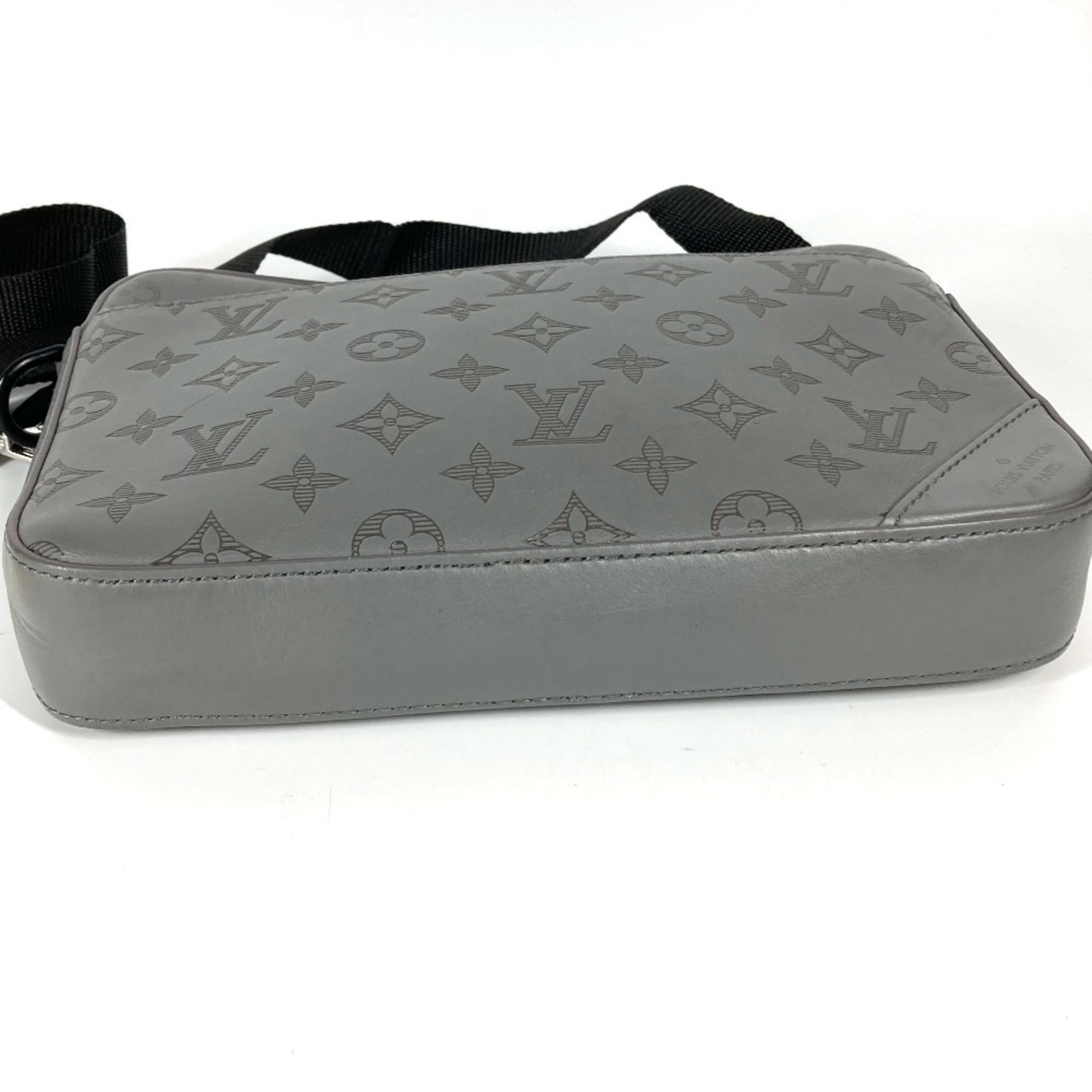 Louis Vuitton Gray Monogram Shadow Clutch Bag Shoulder Bag (Pre-Owned)