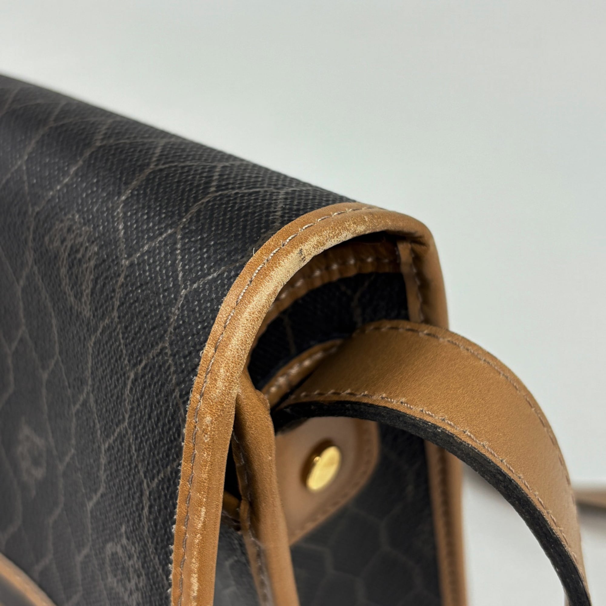 Christian Dior Beige Black Coated Canvas Shoulder Bag (Pre-Owned)