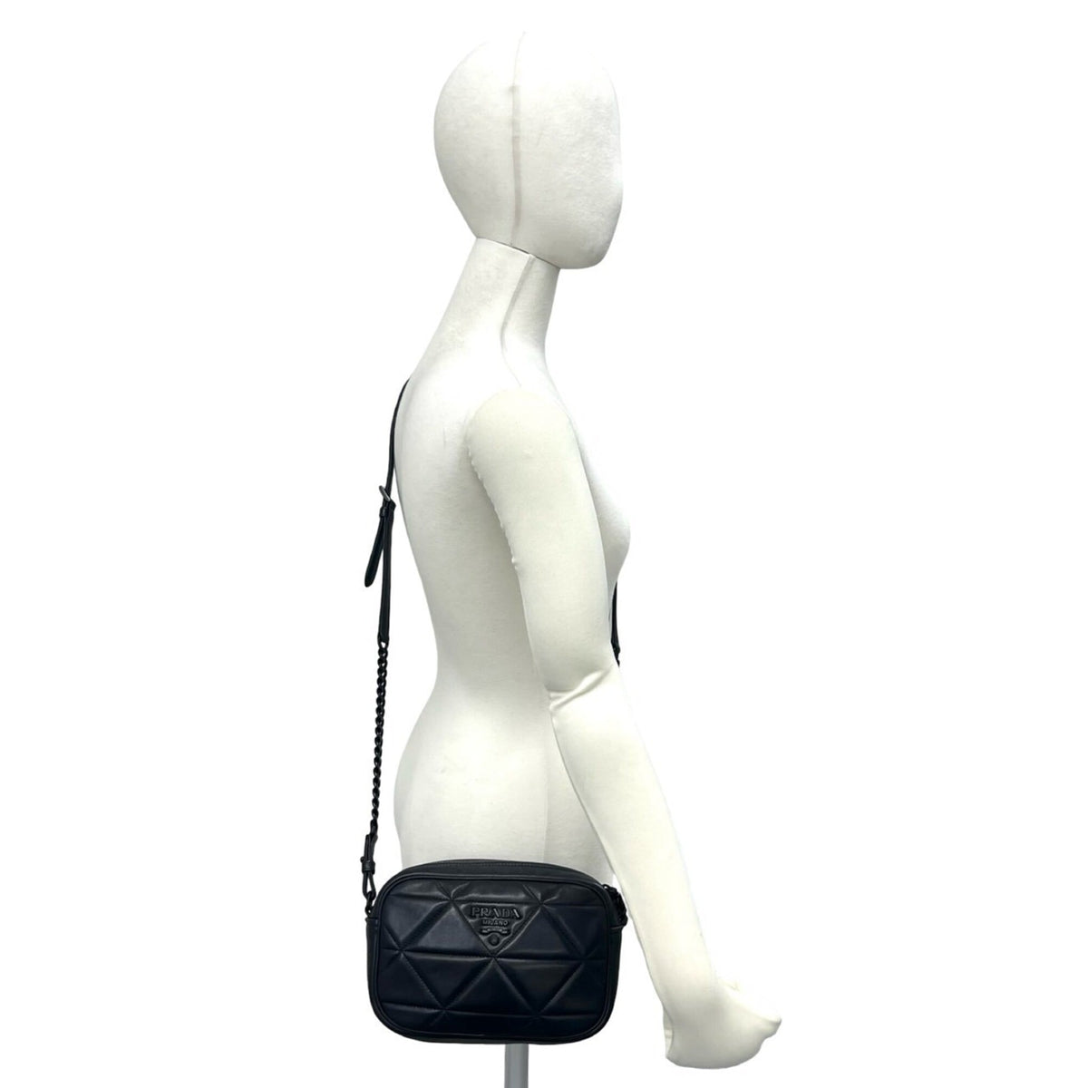 Prada Black Leather Pochette Shoulder Bag (Pre-Owned)