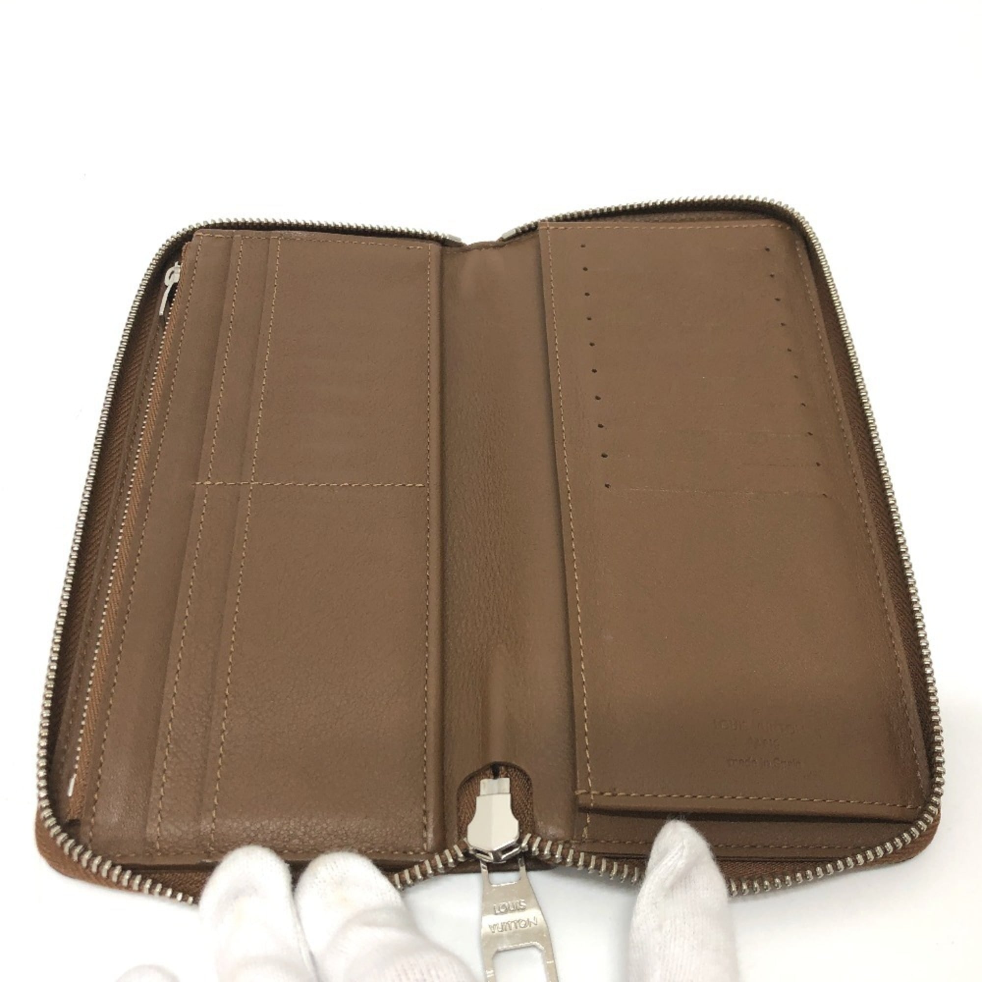 Louis Vuitton Brown Leather Long Wallet (Bi-Fold) (Pre-Owned)