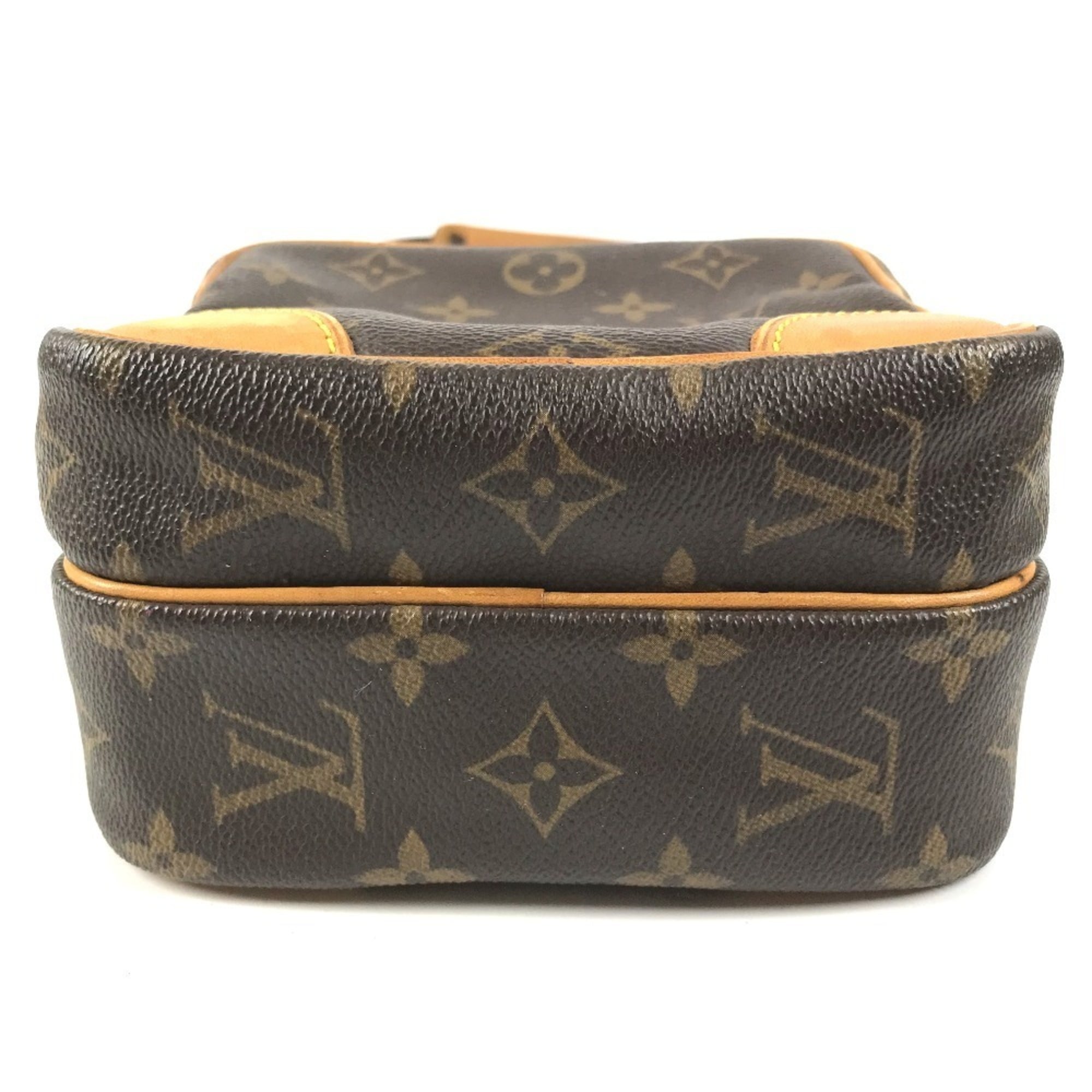Louis Vuitton Monogram Brown Monogram Pochette Shoulder Bag (Pre-Owned)