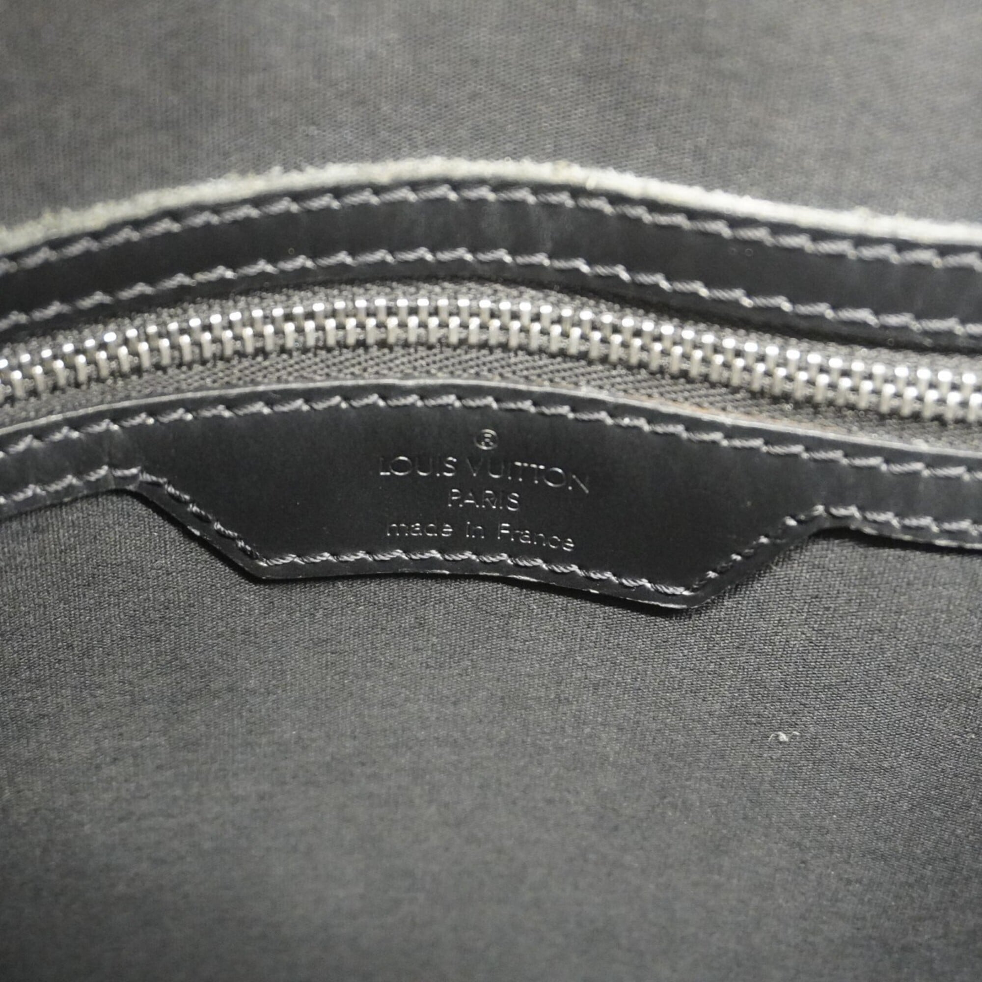 Louis Vuitton Noir Tote Bag (Pre-Owned)