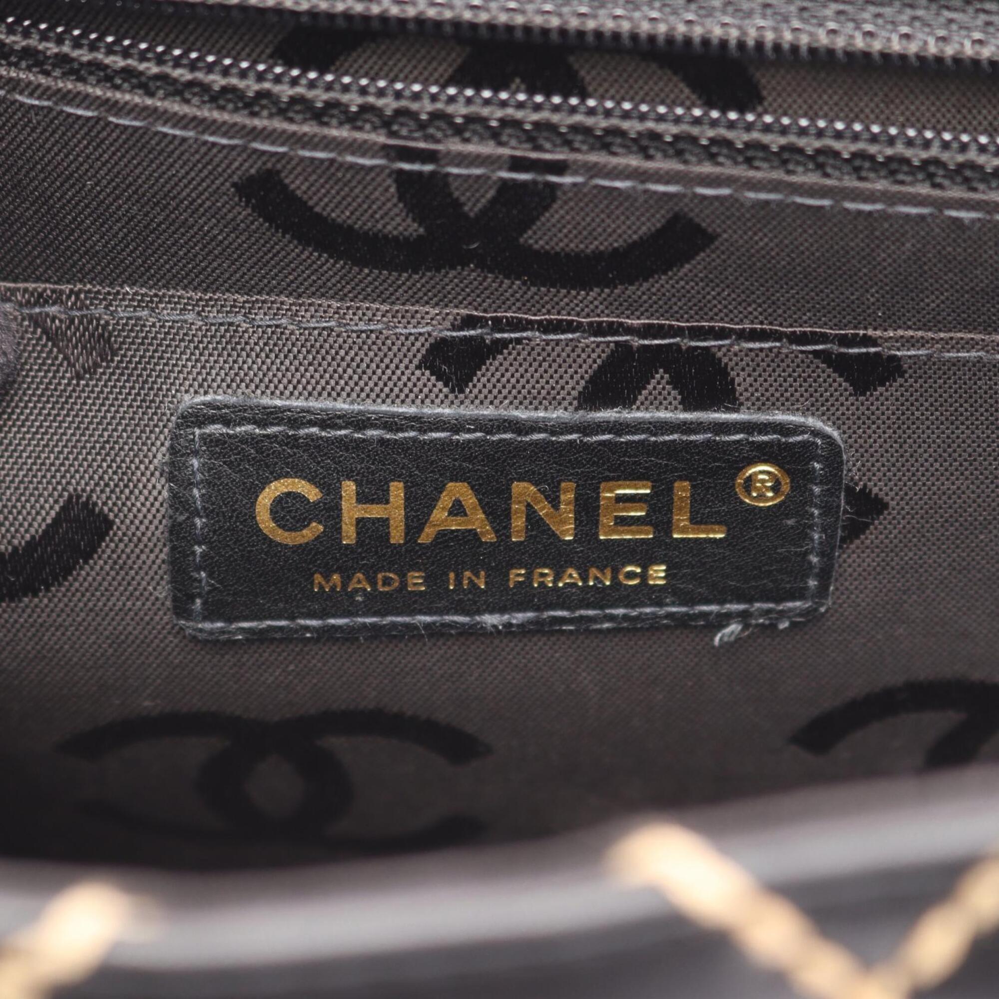 Chanel Black Leather Handbag (Pre-Owned)