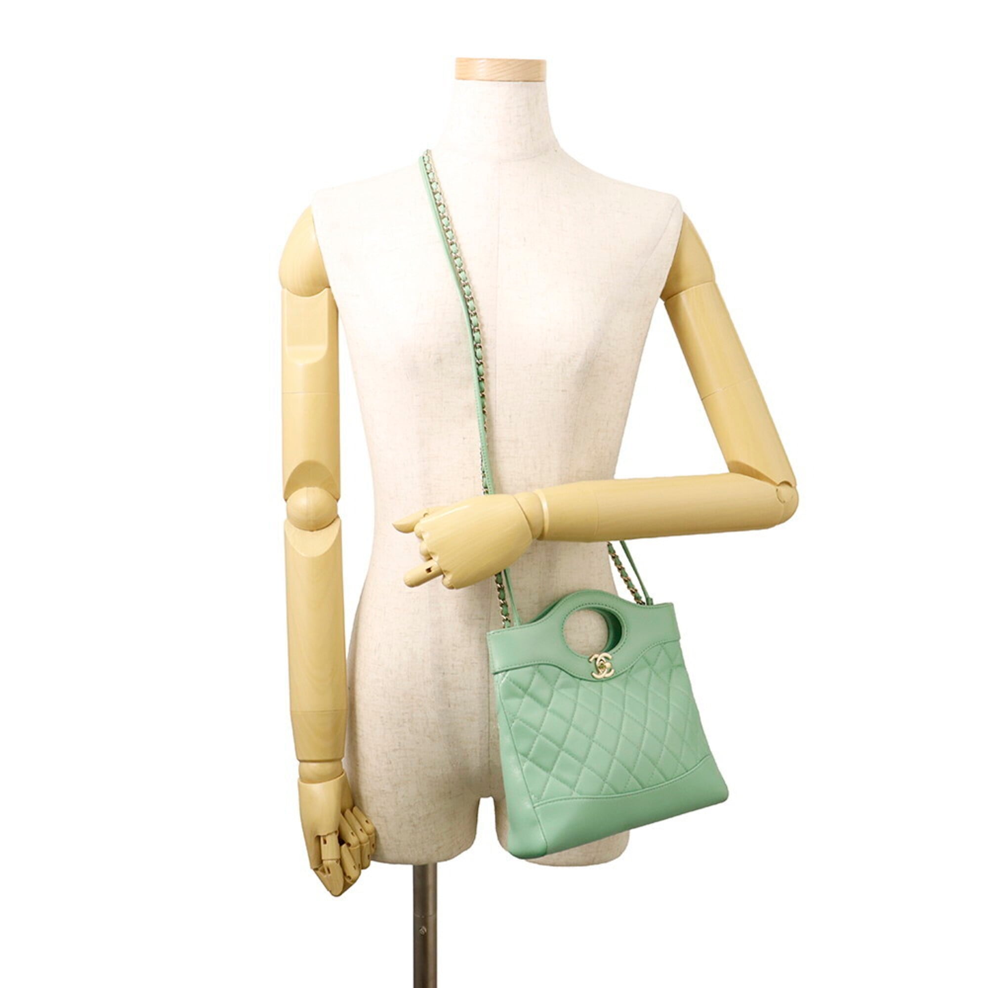 Chanel Matelasse Light Green Leather Handbag Shoulder Bag (Pre-Owned)