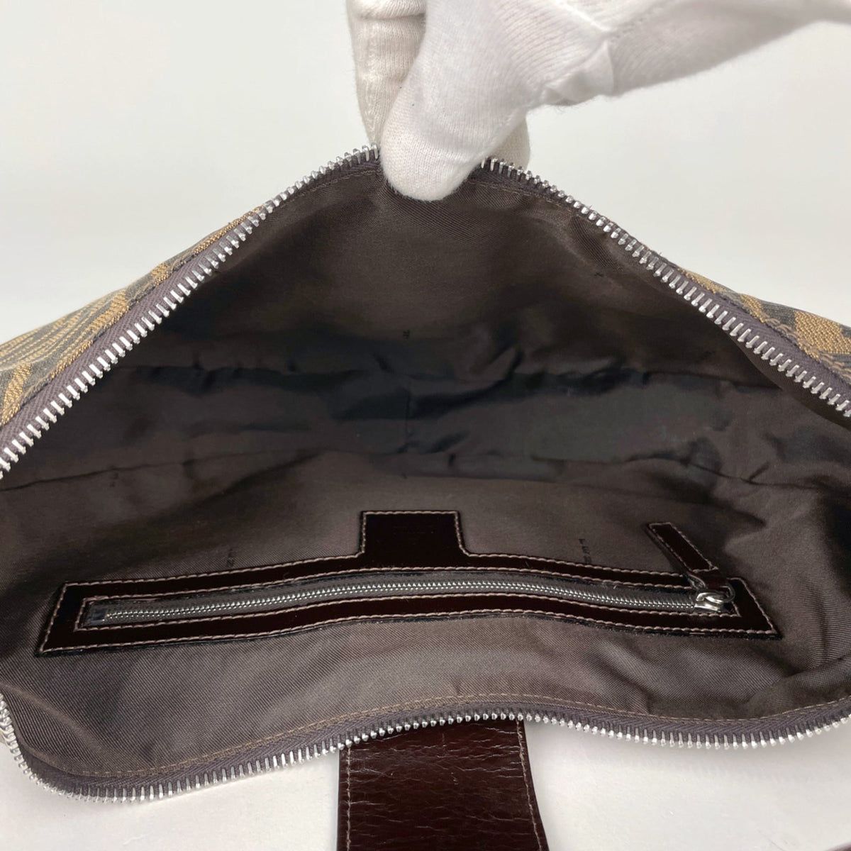 Fendi Brown Canvas Leather Shoulder Bag (Pre-Owned)