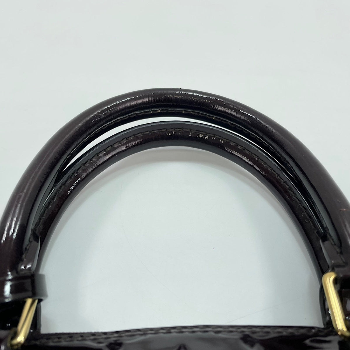 Louis Vuitton Purple Handbag (Pre-Owned)