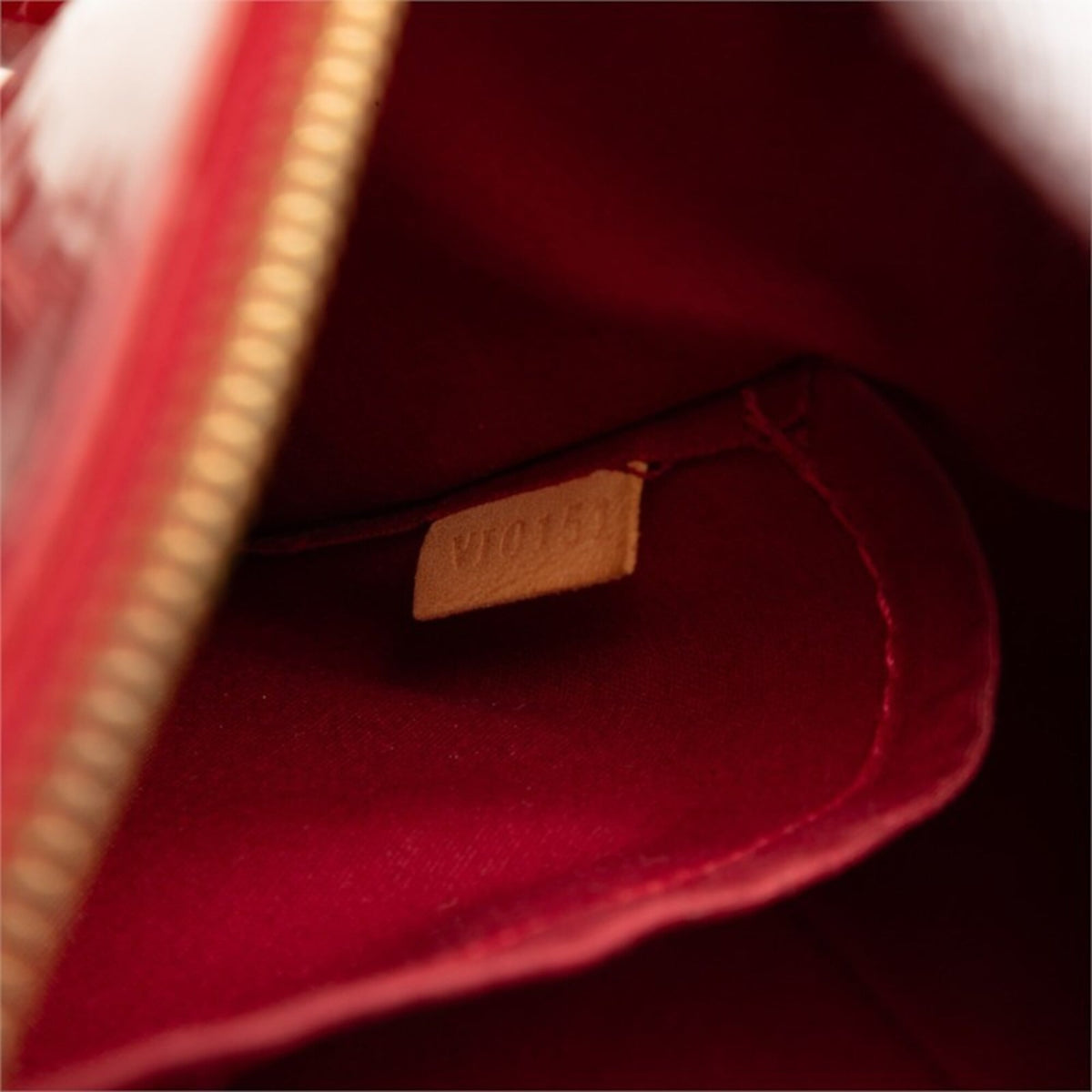 Louis Vuitton Pomme D'amour Leather Handbag Shoulder Bag (Pre-Owned)