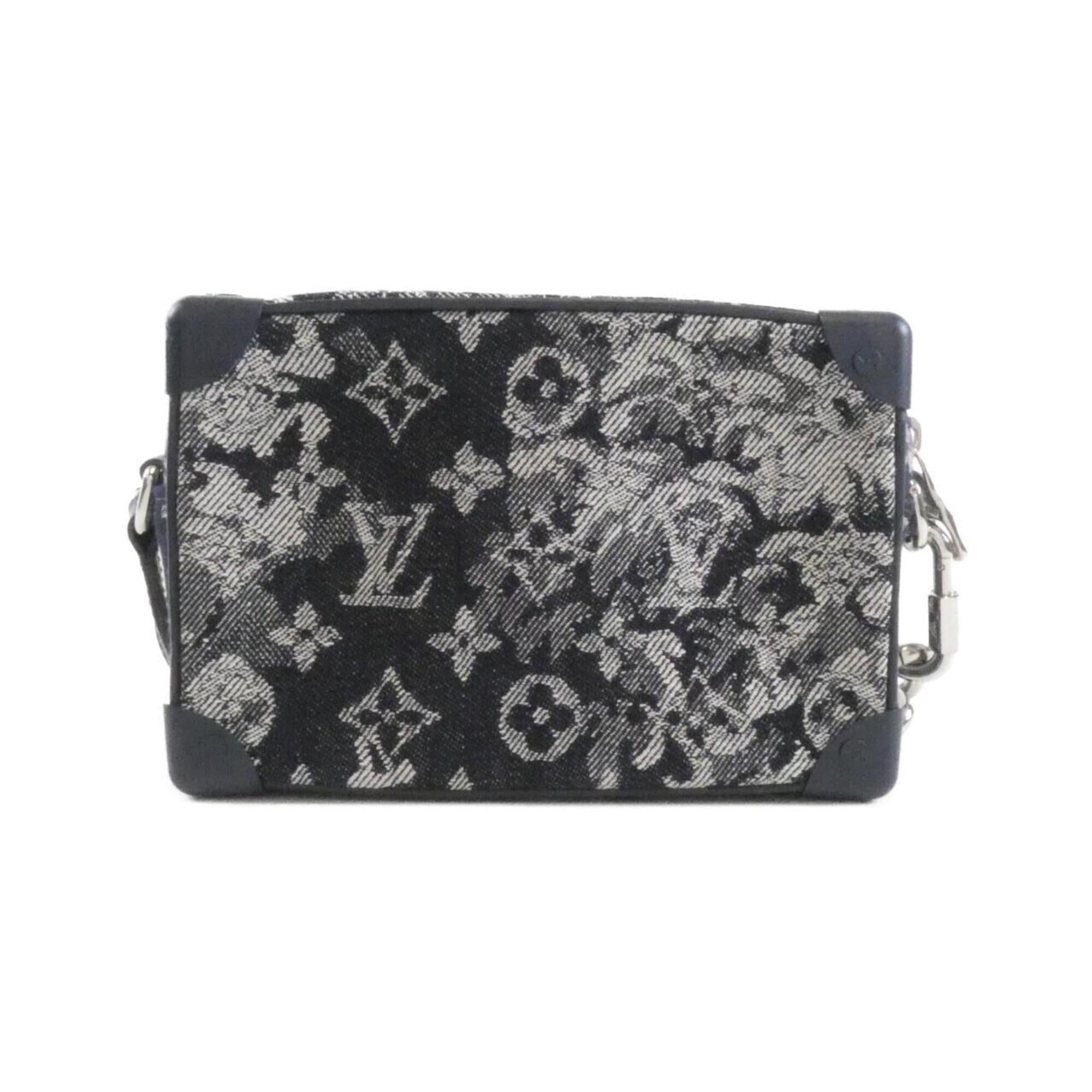 Louis Vuitton Monogram Silver Canvas Shoulder Bag (Pre-Owned)
