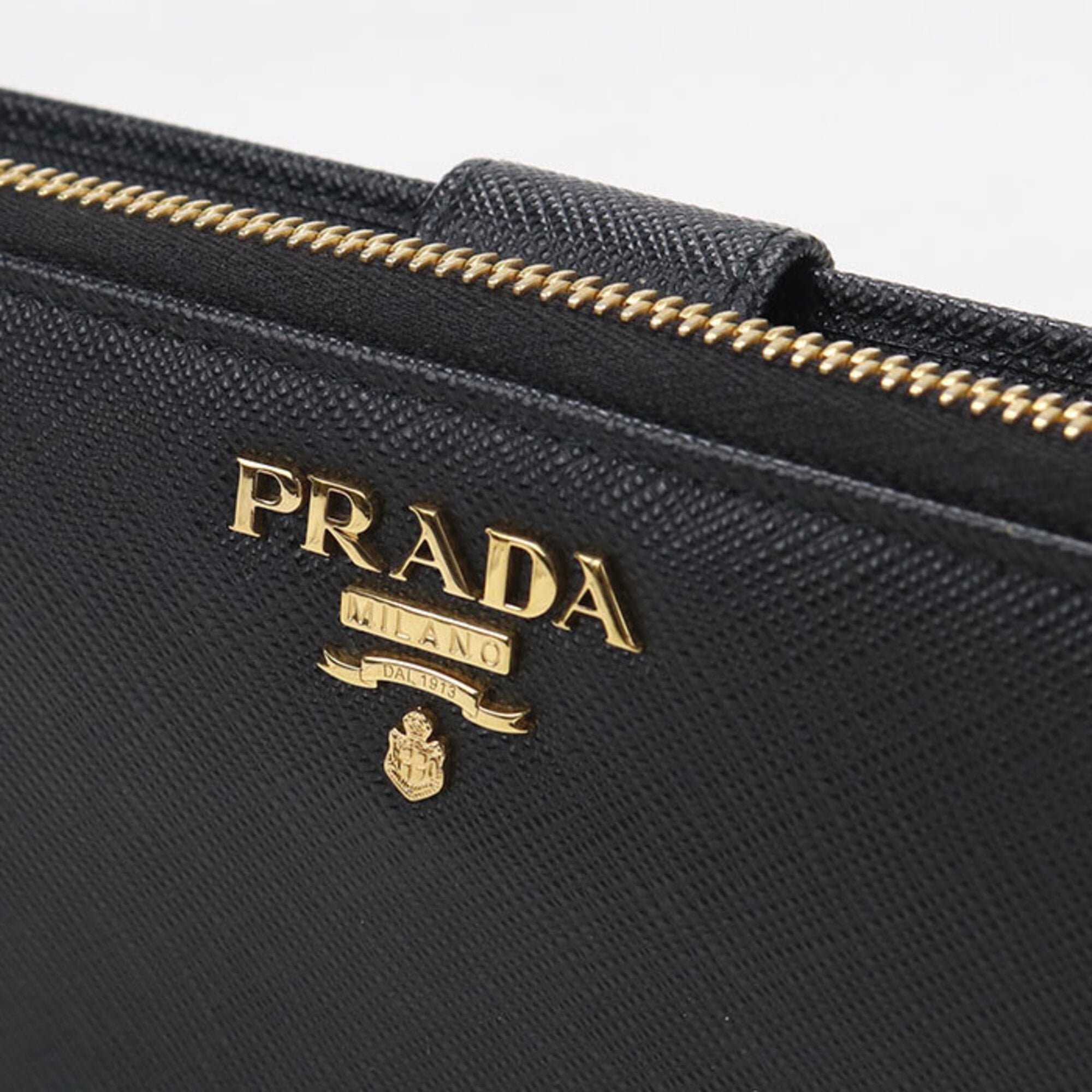 Prada Black Leather Long Wallet (Bi-Fold) (Pre-Owned)