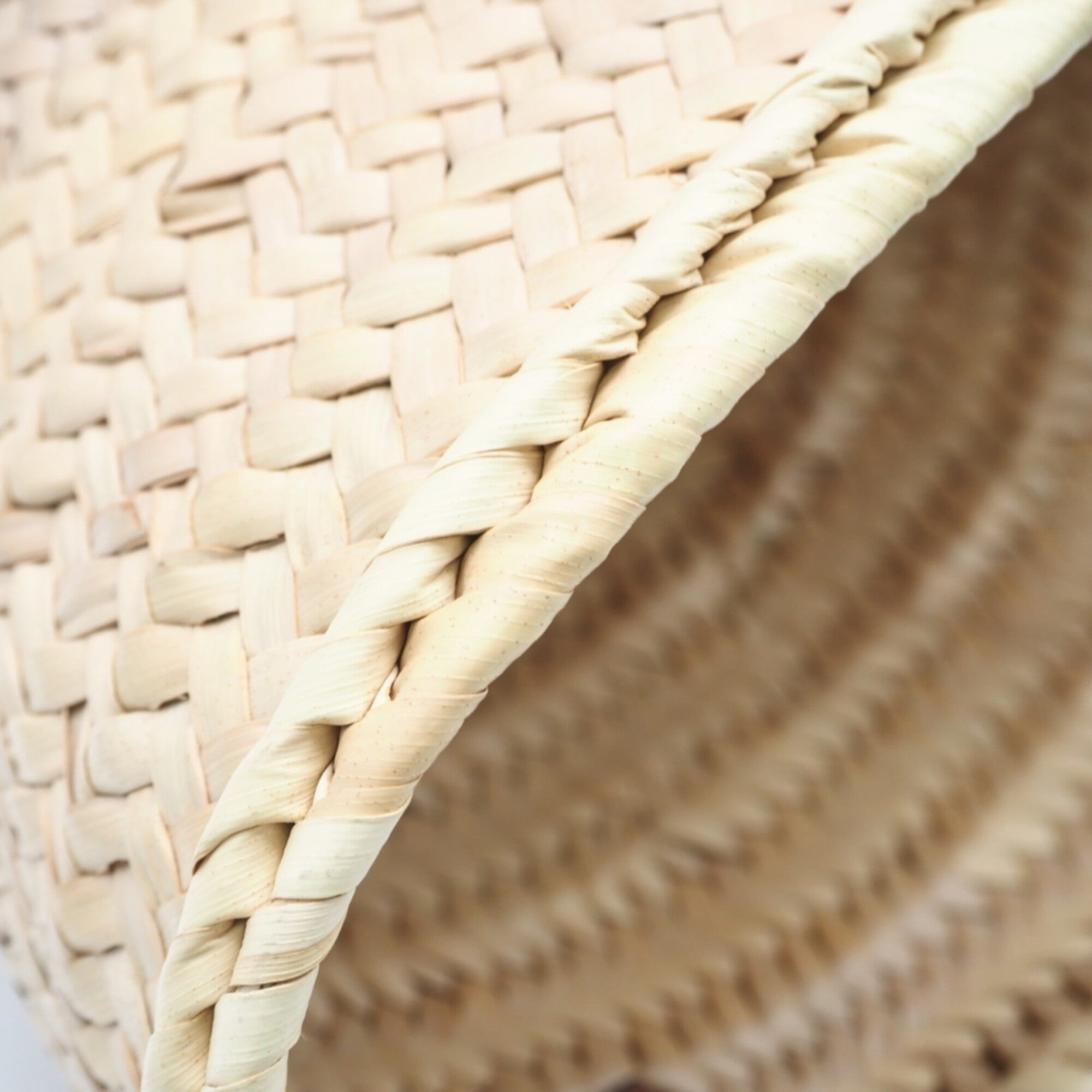 Loewe Beige Brown Navy Raffia Leather Basket Handbag (Pre-Owned)