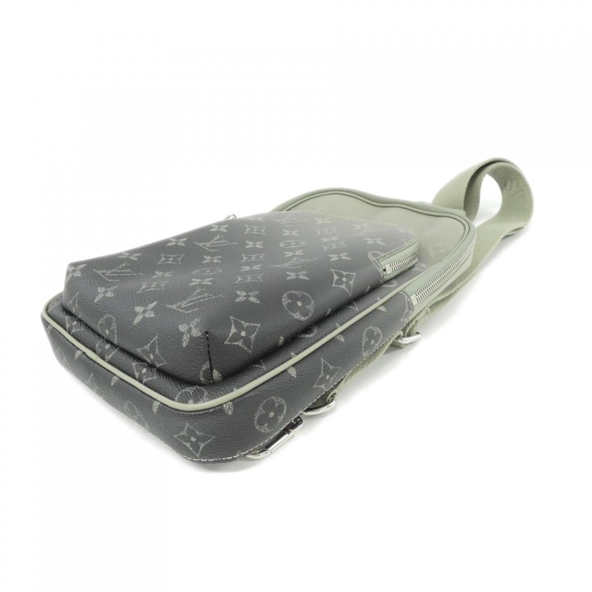 Louis Vuitton Green Coated Canvas Shoulder Bag (Pre-Owned)