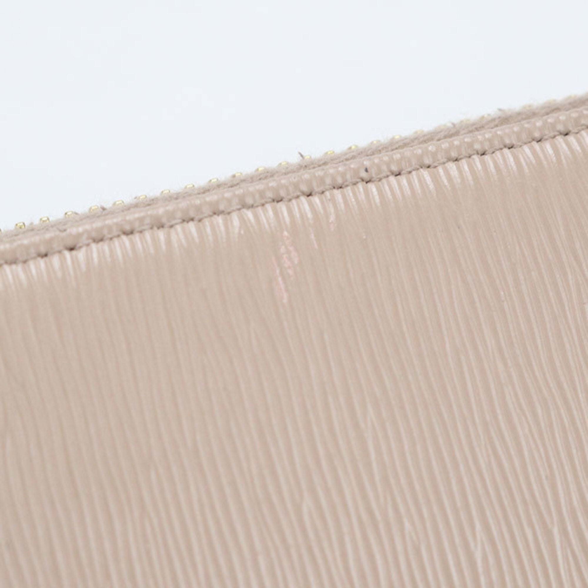Prada Beige Leather Long Wallet (Bi-Fold) (Pre-Owned)