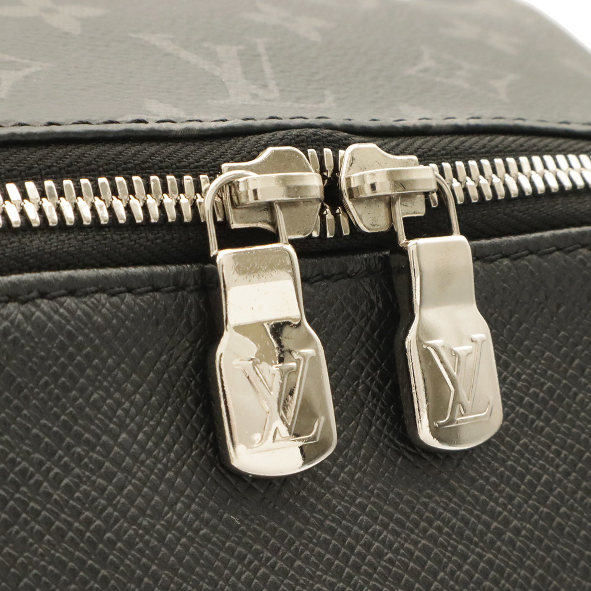 Louis Vuitton Black Gray Monogram Eclipse Canvas Taiga Leather Leather Backpack (Pre-Owned)