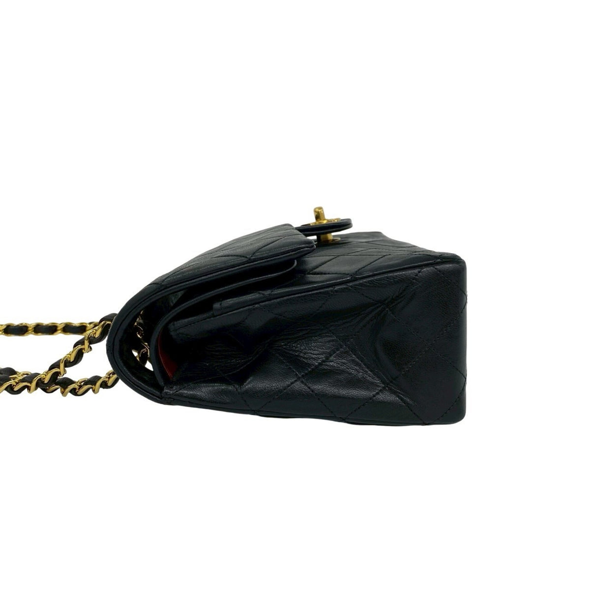 Chanel Black Leather Shoulder Bag (Pre-Owned)