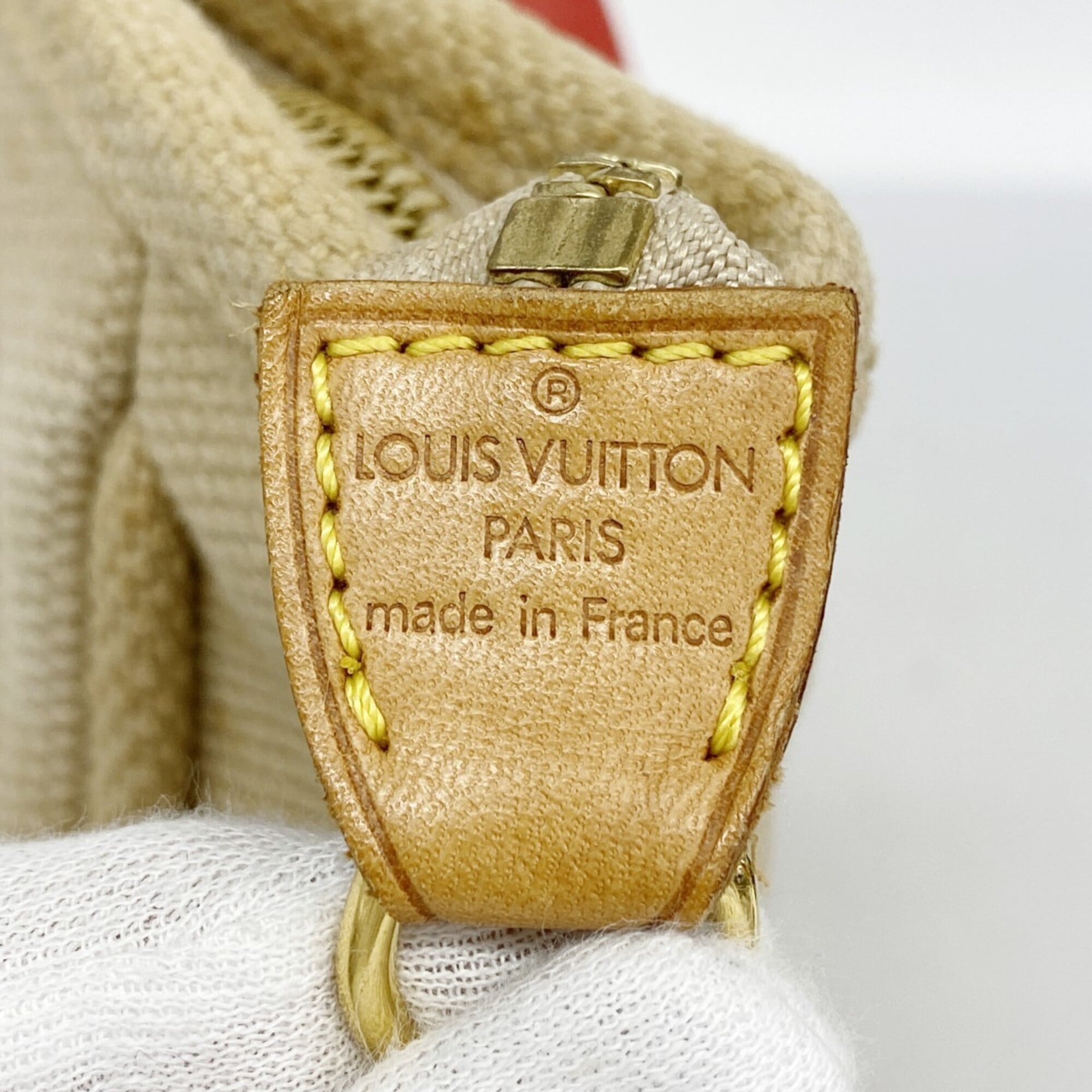 Louis Vuitton Beige Tote Bag (Pre-Owned)
