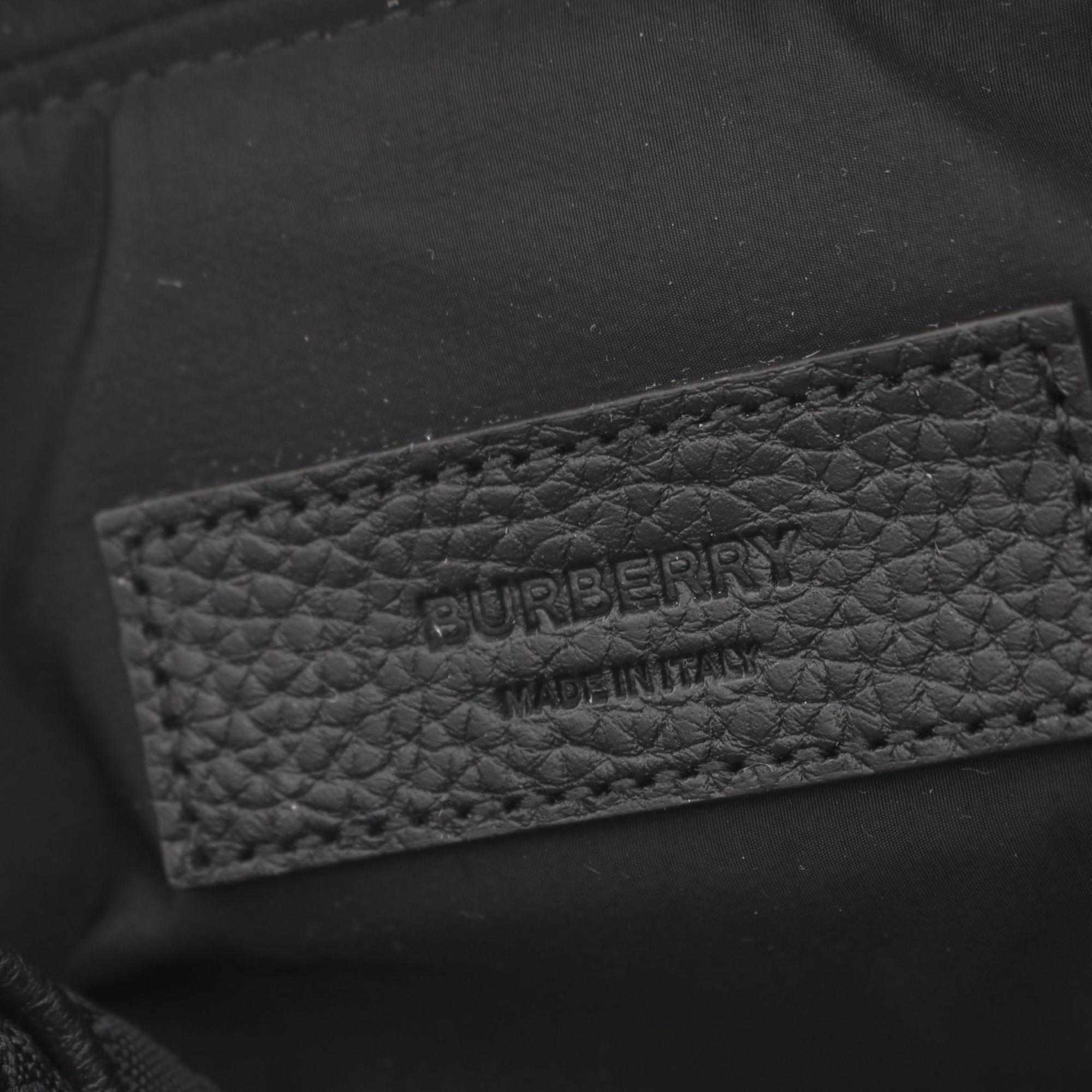 Burberry Black Nylon Fanny Pack (Pre-Owned)