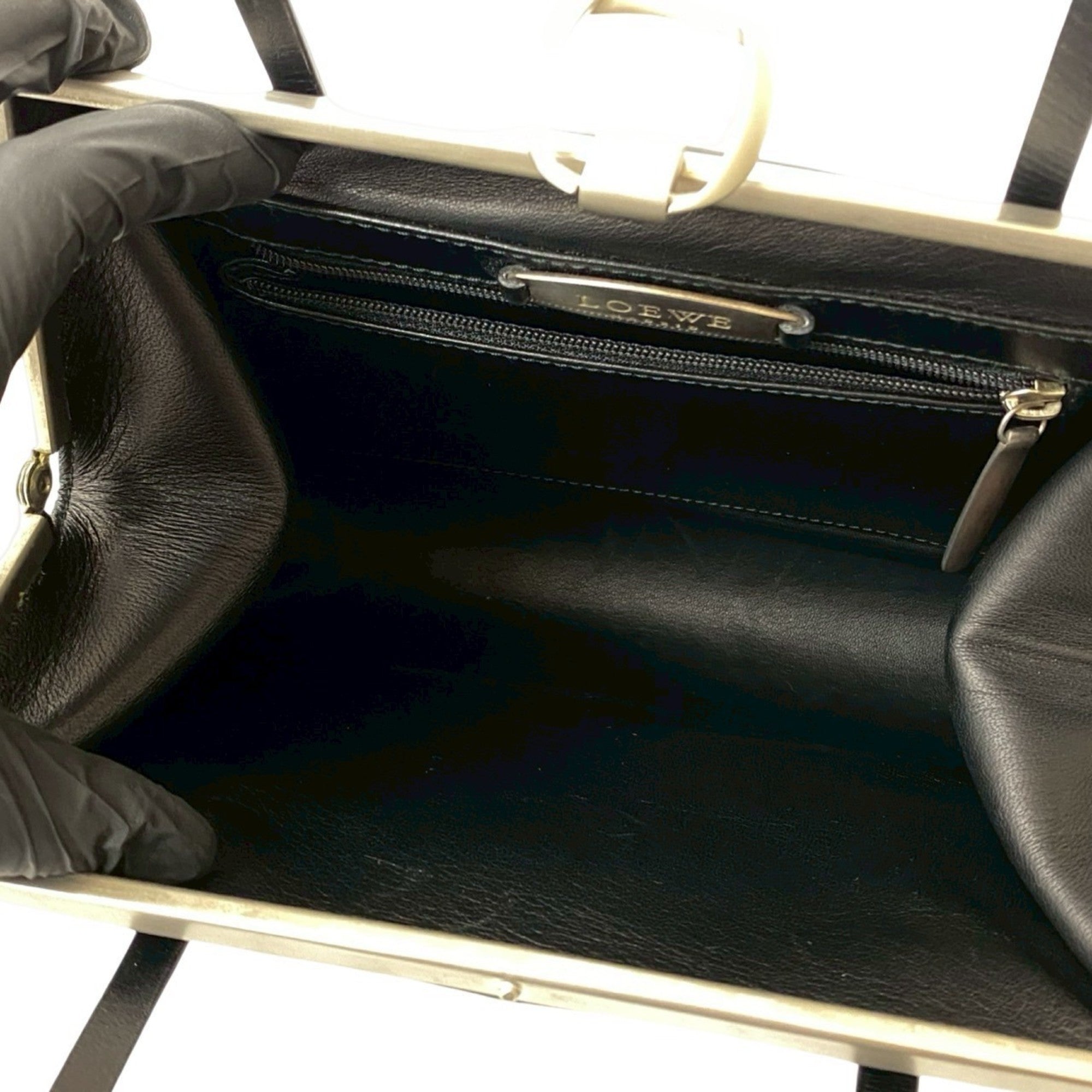 Loewe Black Leather Handbag Tote Bag (Pre-Owned)