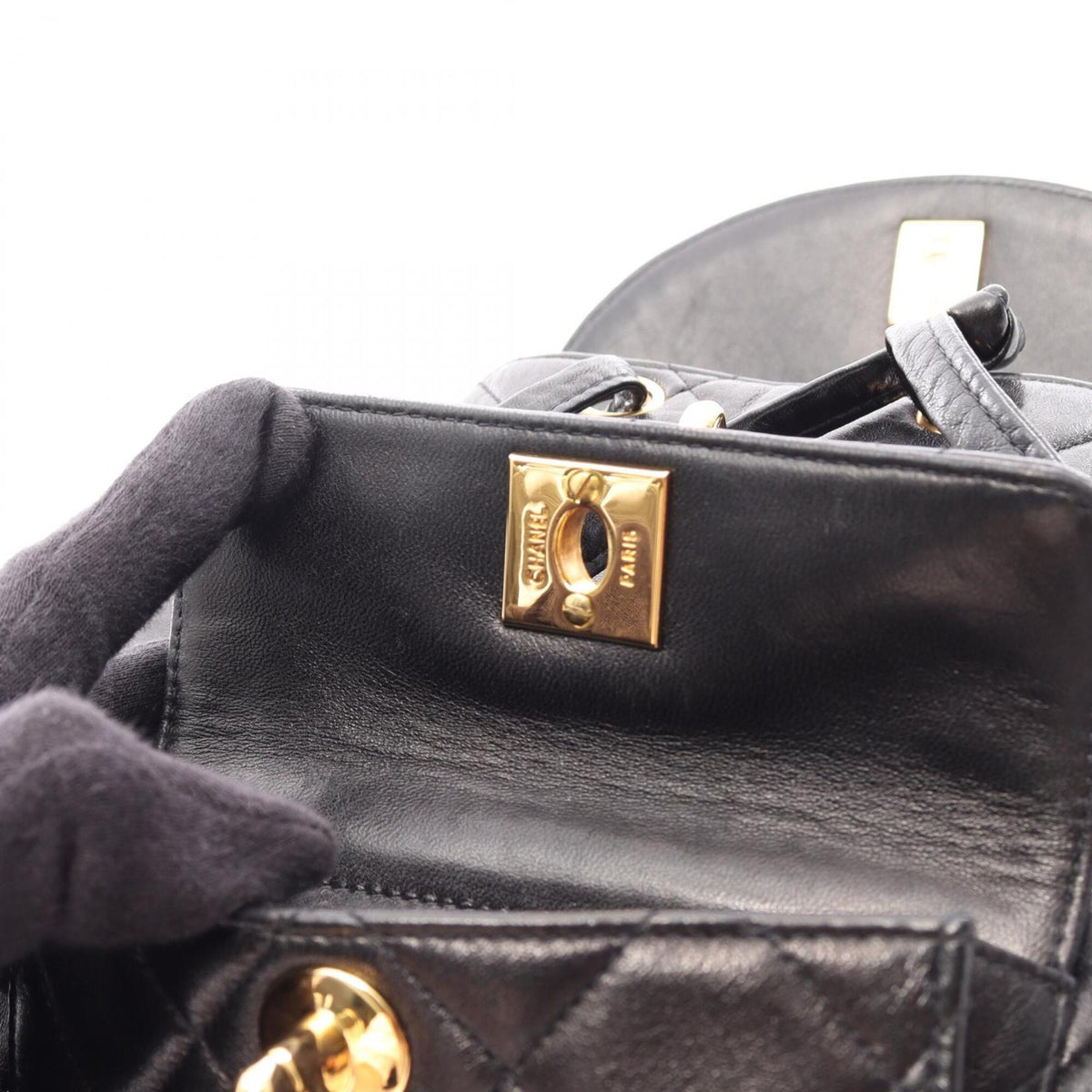 Chanel Black Leather Backpack Handbag (Pre-Owned)