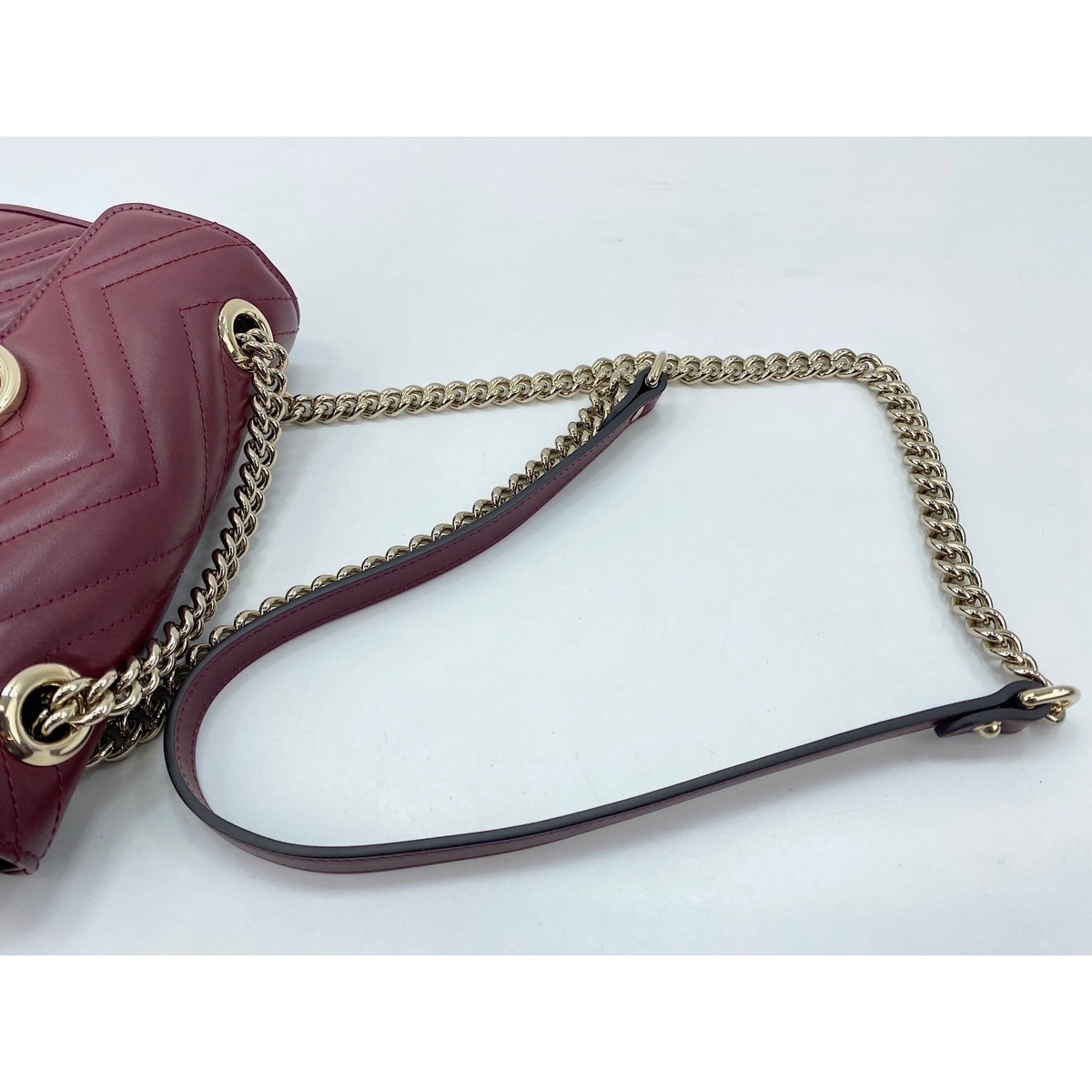 Gucci Red Color Wine Shoulder Bag (Pre-Owned)