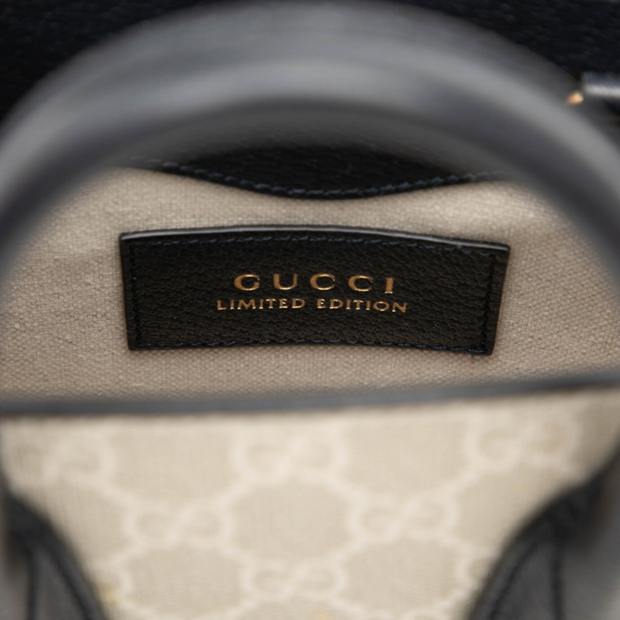 Gucci Navy Pvc Leather Shoulder Bag (Pre-Owned)