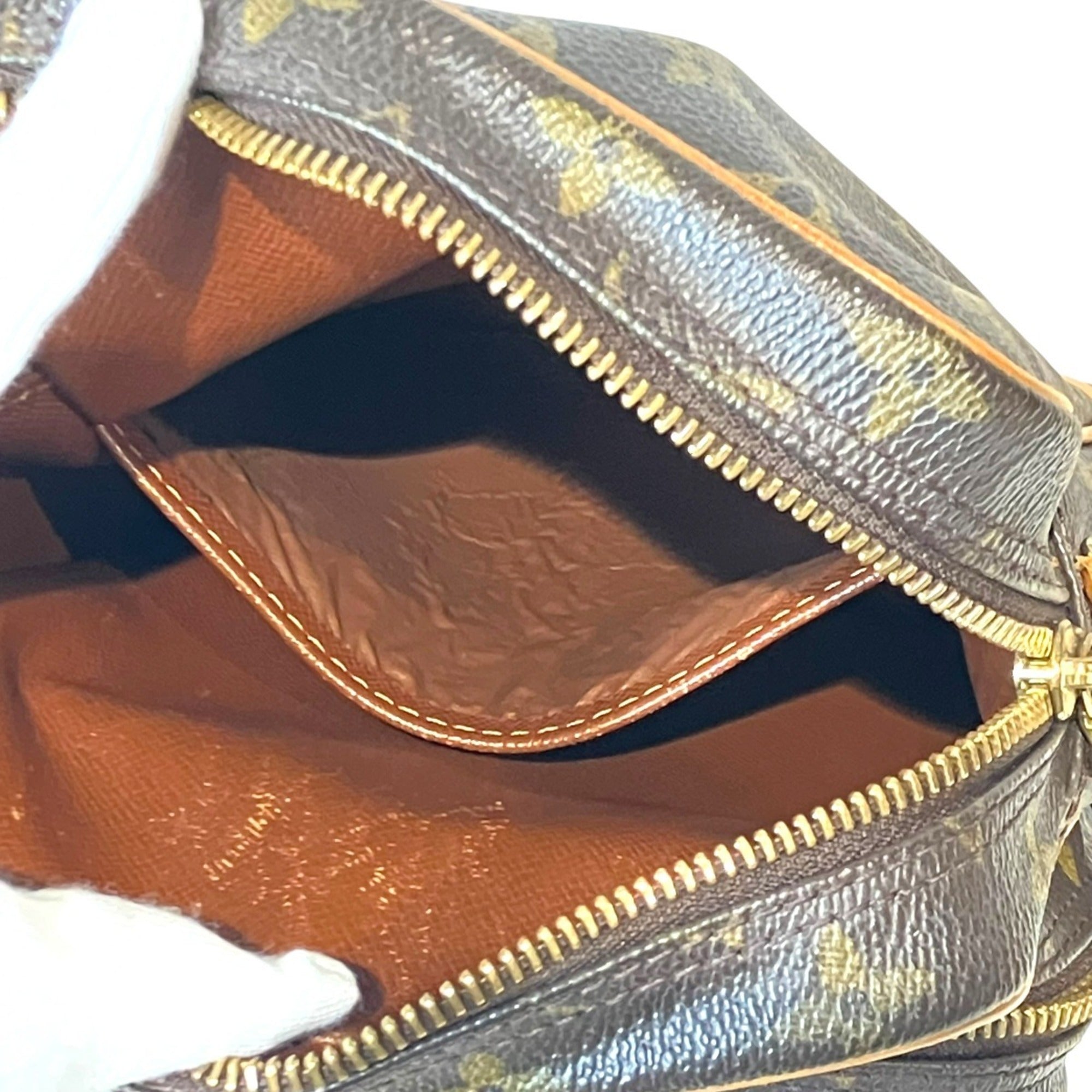 Louis Vuitton Monogram Brown Monogram Shoulder Bag (Pre-Owned)
