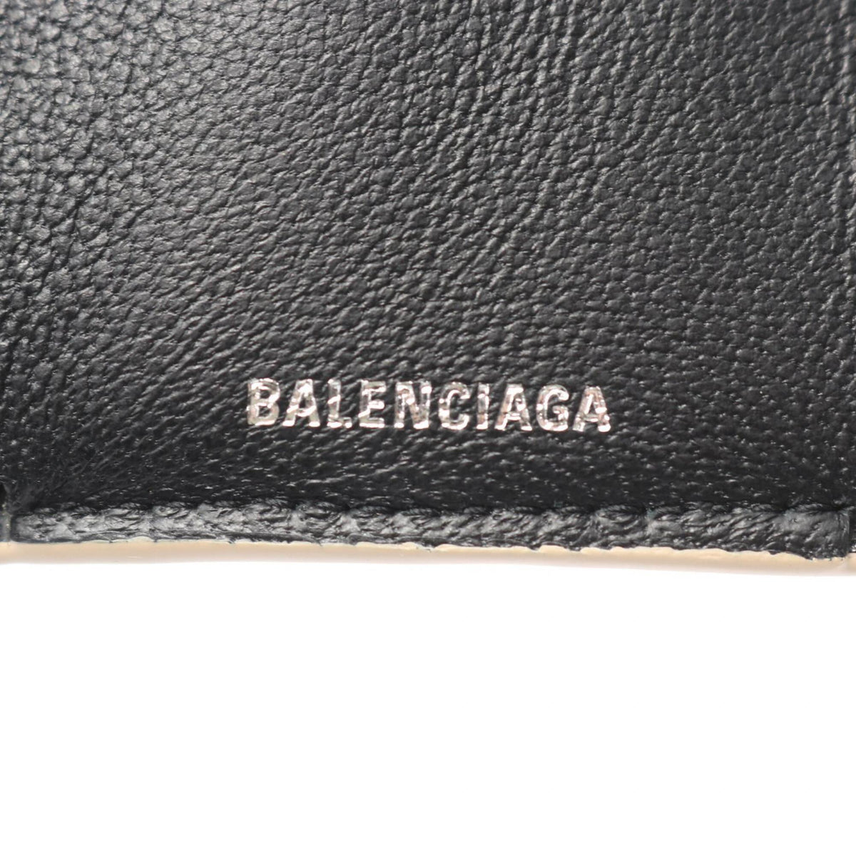 Balenciaga Beige Leather Wallet (Tri-Fold) (Pre-Owned)