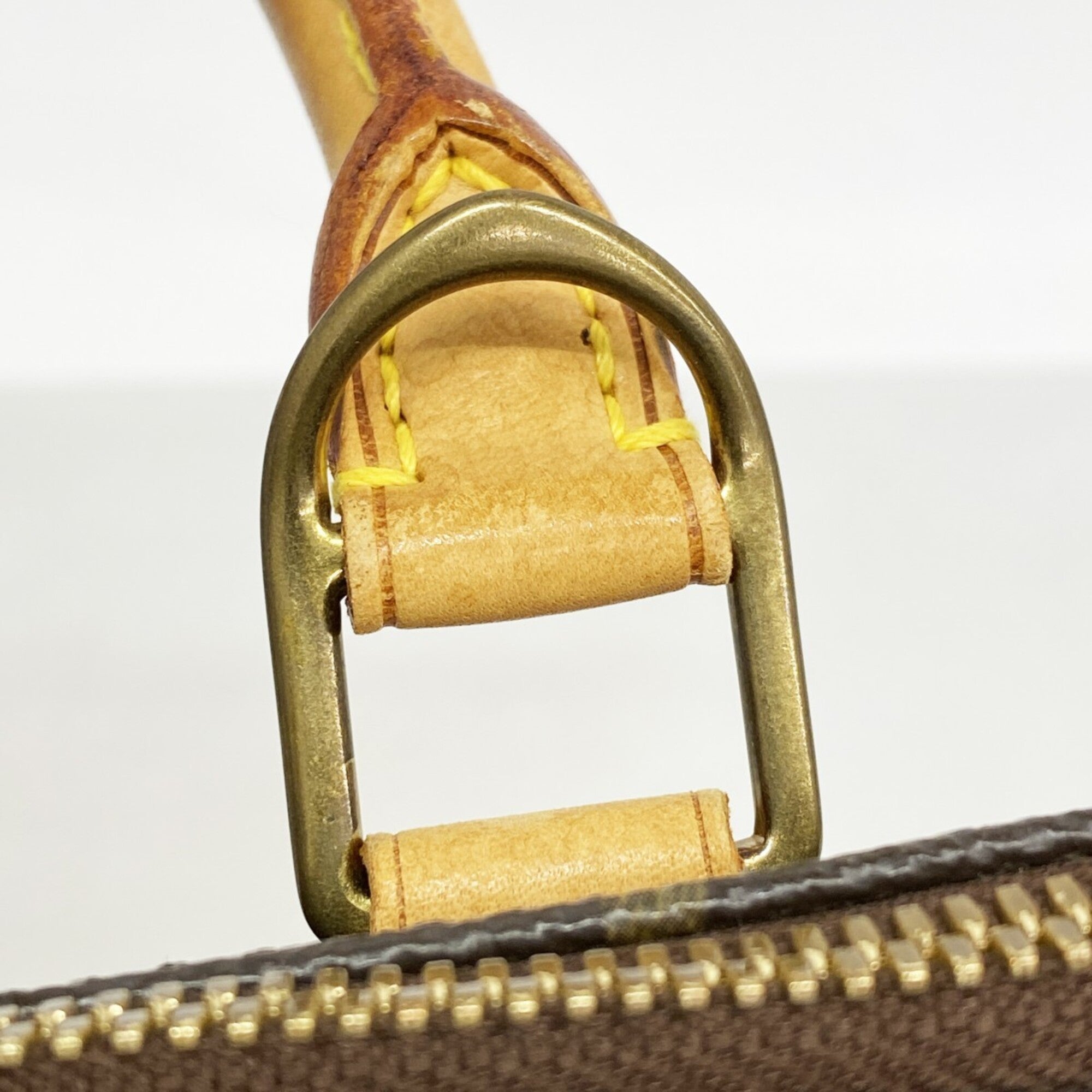 Louis Vuitton Brown Handbag (Pre-Owned)