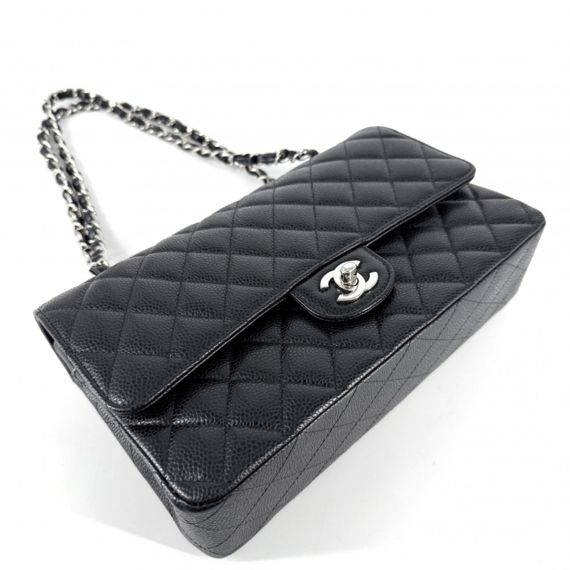Chanel Black White Grained Calfskin Shoulder Bag (Pre-Owned)