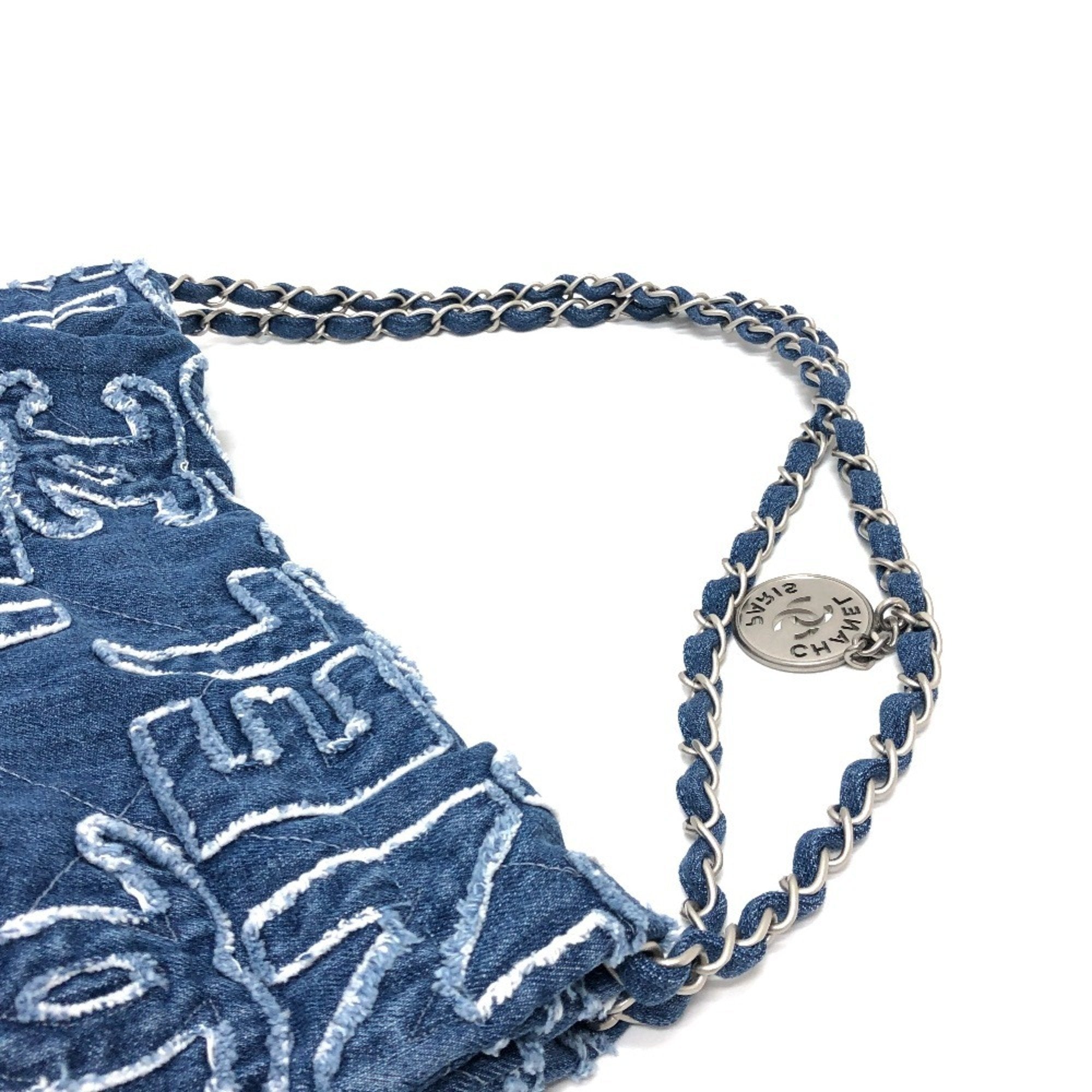 Chanel Blue Denim Shoulder Bag (Pre-Owned)