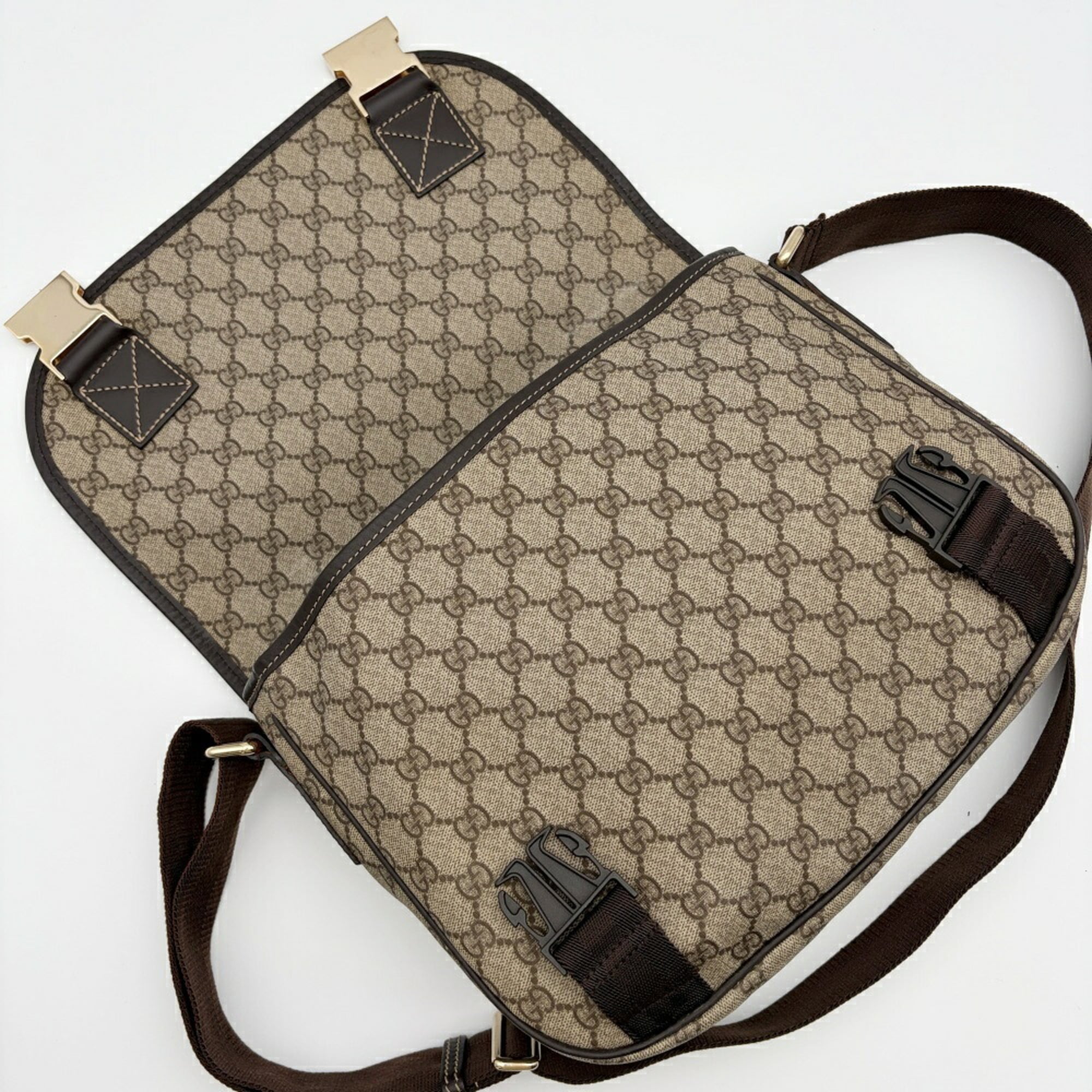 Gucci Beige Brown Pvc Leather Shoulder Bag (Pre-Owned)