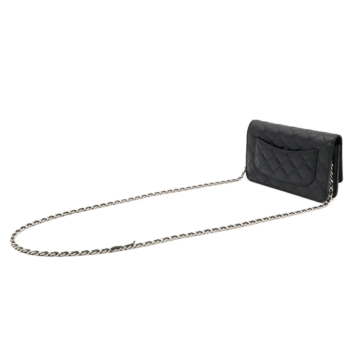 Chanel Matelasse Black Leather Pochette Shoulder Bag (Pre-Owned)