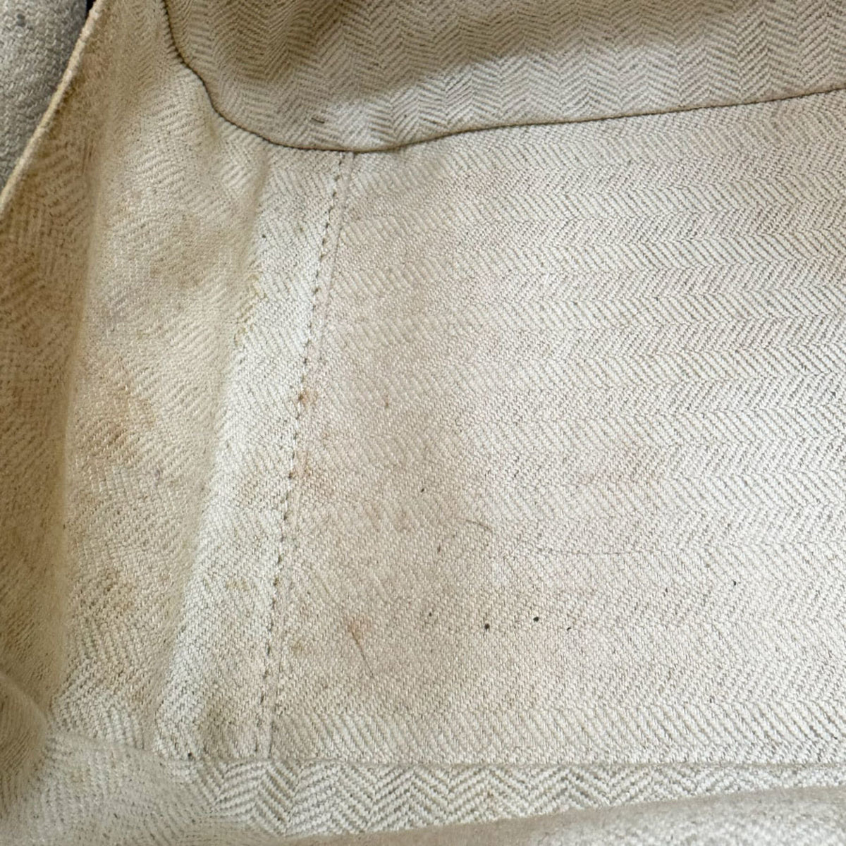 Loewe Cream Leather Handbag Shoulder Bag (Pre-Owned)